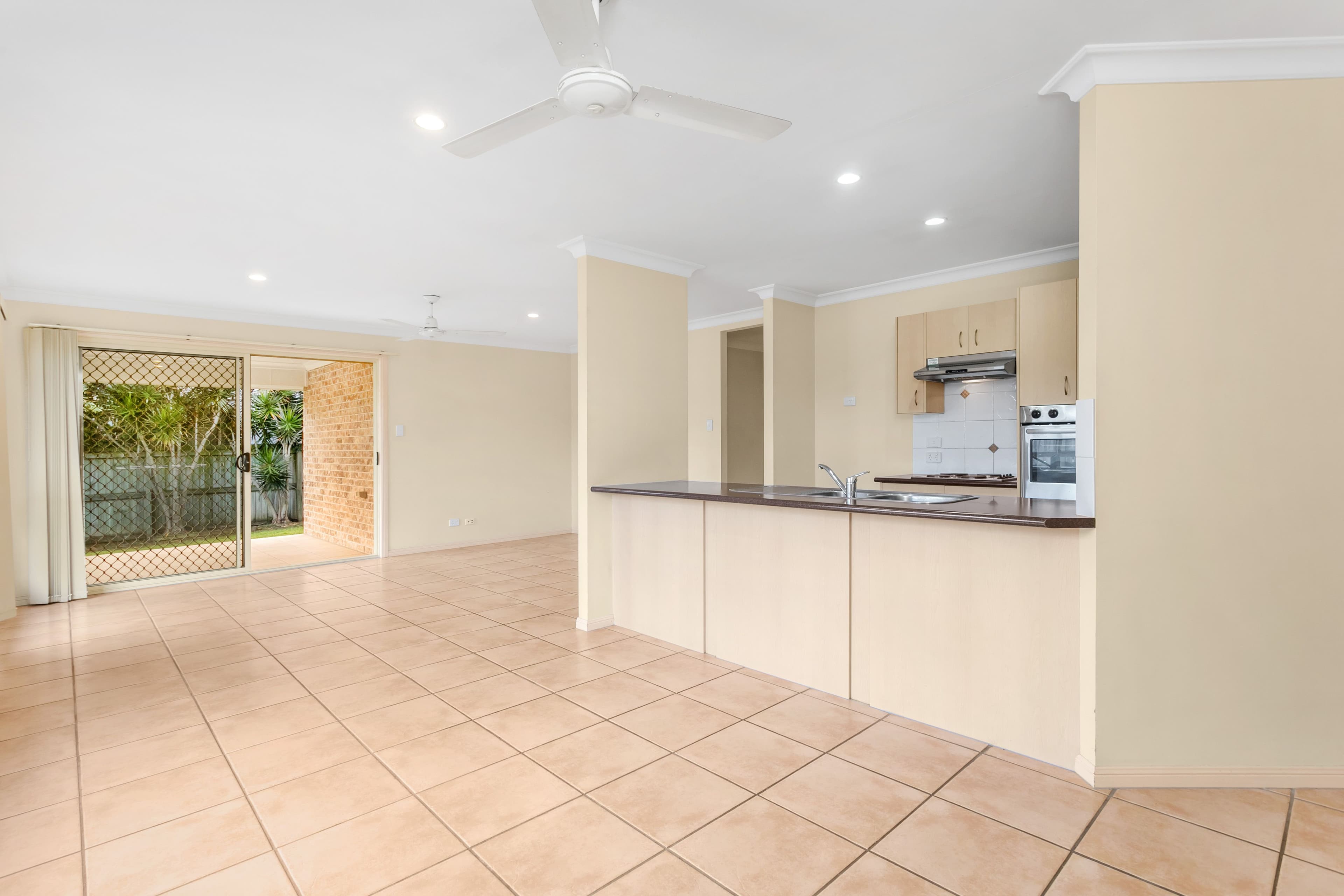 19 Heathwood Street, Taigum QLD 4018, Taigum - Thumbnail 2