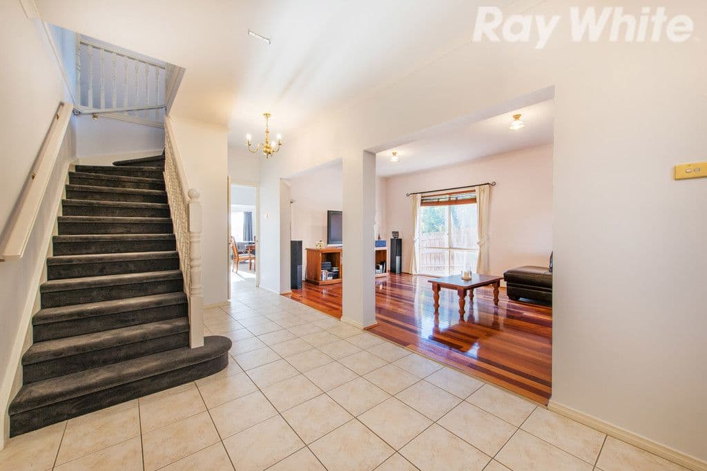 2 Coventry Place, Bayswater VIC 3153, Bayswater - Thumbnail 2
