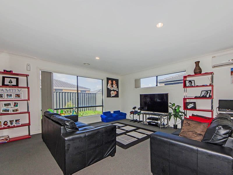 8 Shadbush Court, Truganina VIC 3029, Truganina - Thumbnail 8