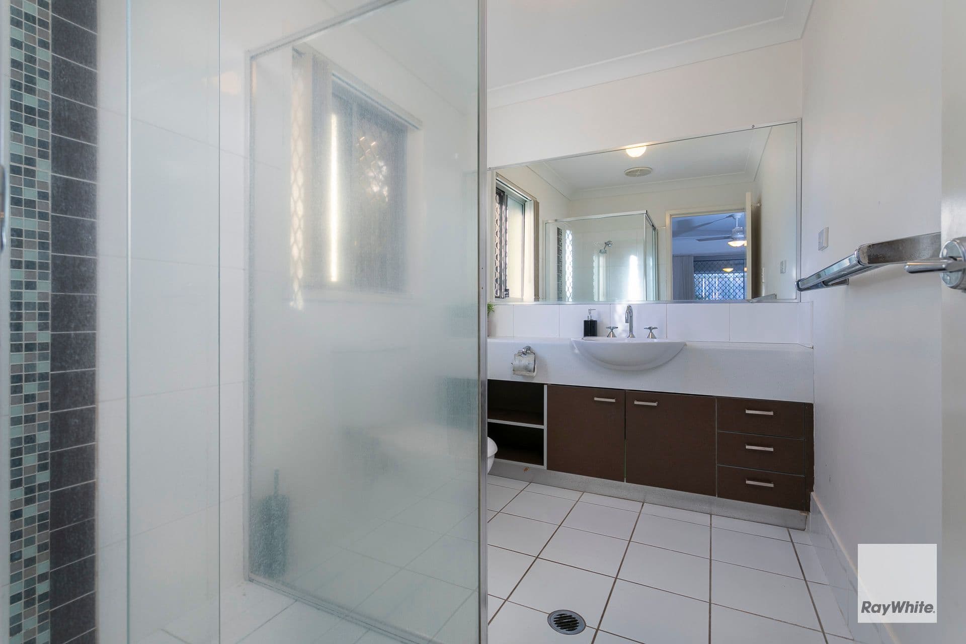 49 Pelorus Street, Redland Bay QLD 4165, Redland Bay - Thumbnail 7