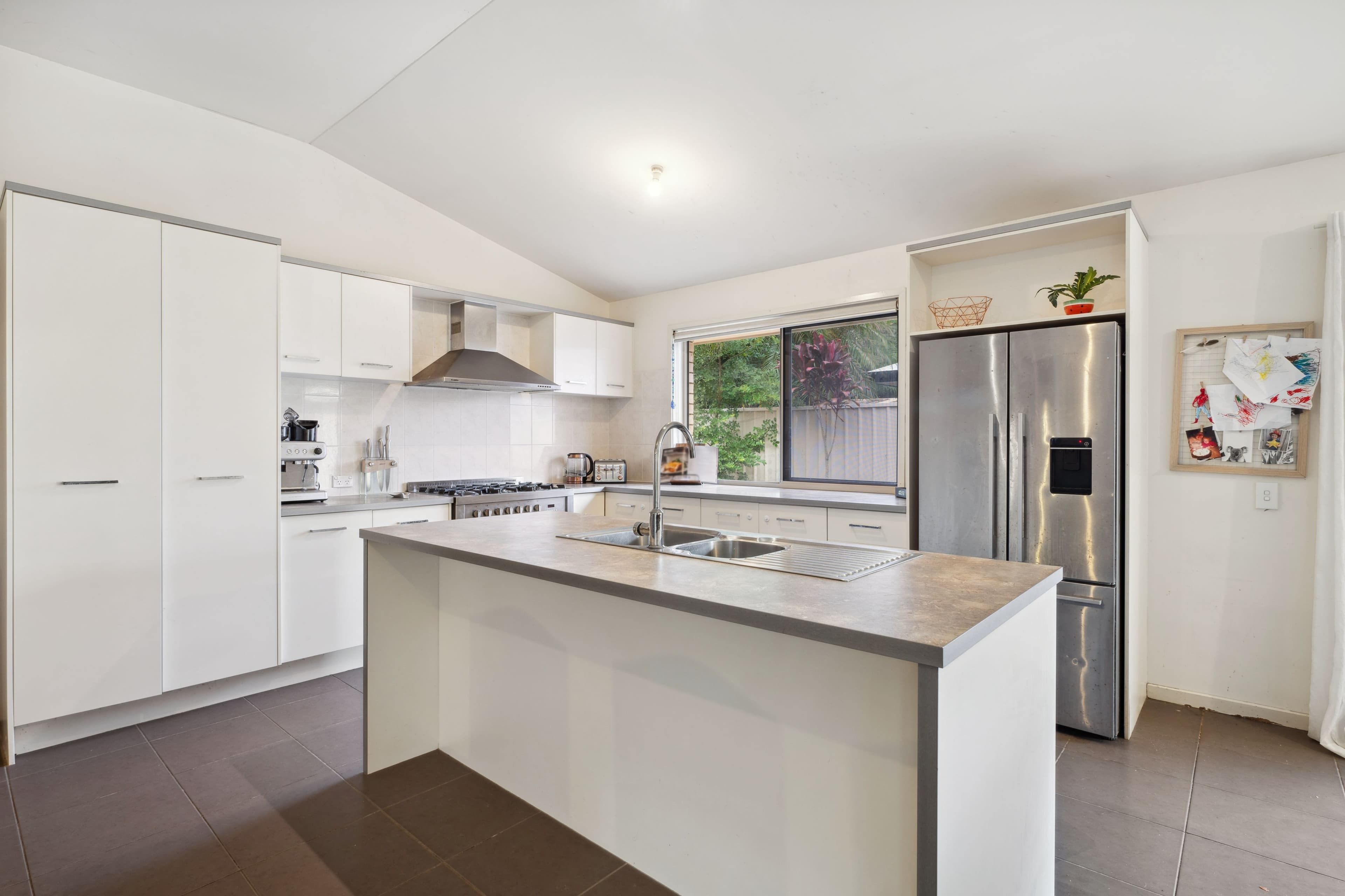 1 Sapphire Court, Beerwah QLD 4519, Beerwah - Thumbnail 5