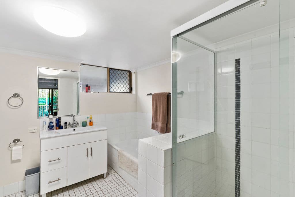 5 Clancy Court, Tugun QLD 4224, Tugun - Thumbnail 8