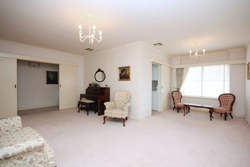 9 Woodlake Avenue, WEST LAKES SA 5021, West Lakes - Thumbnail 5