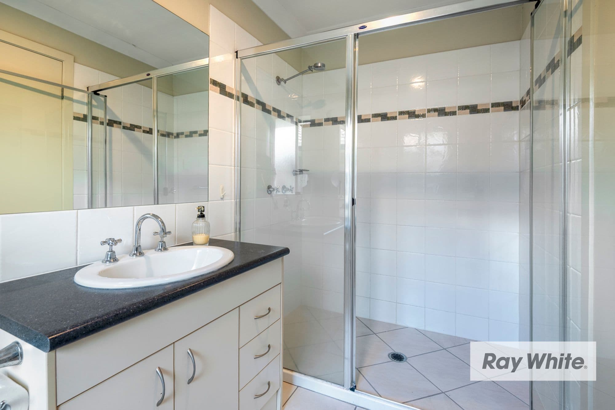 18 Pearse Street, Collingwood Park QLD 4301, Collingwood Park - Thumbnail 6