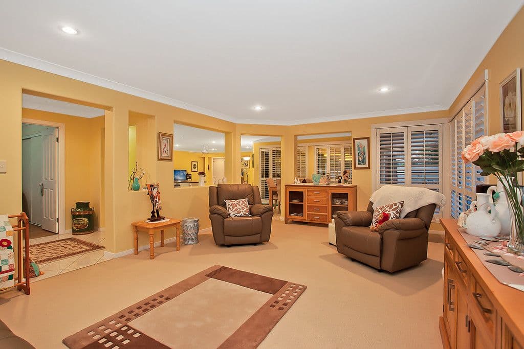 7 Nyoka Court, ELANORA QLD 4221, Elanora - Thumbnail 5