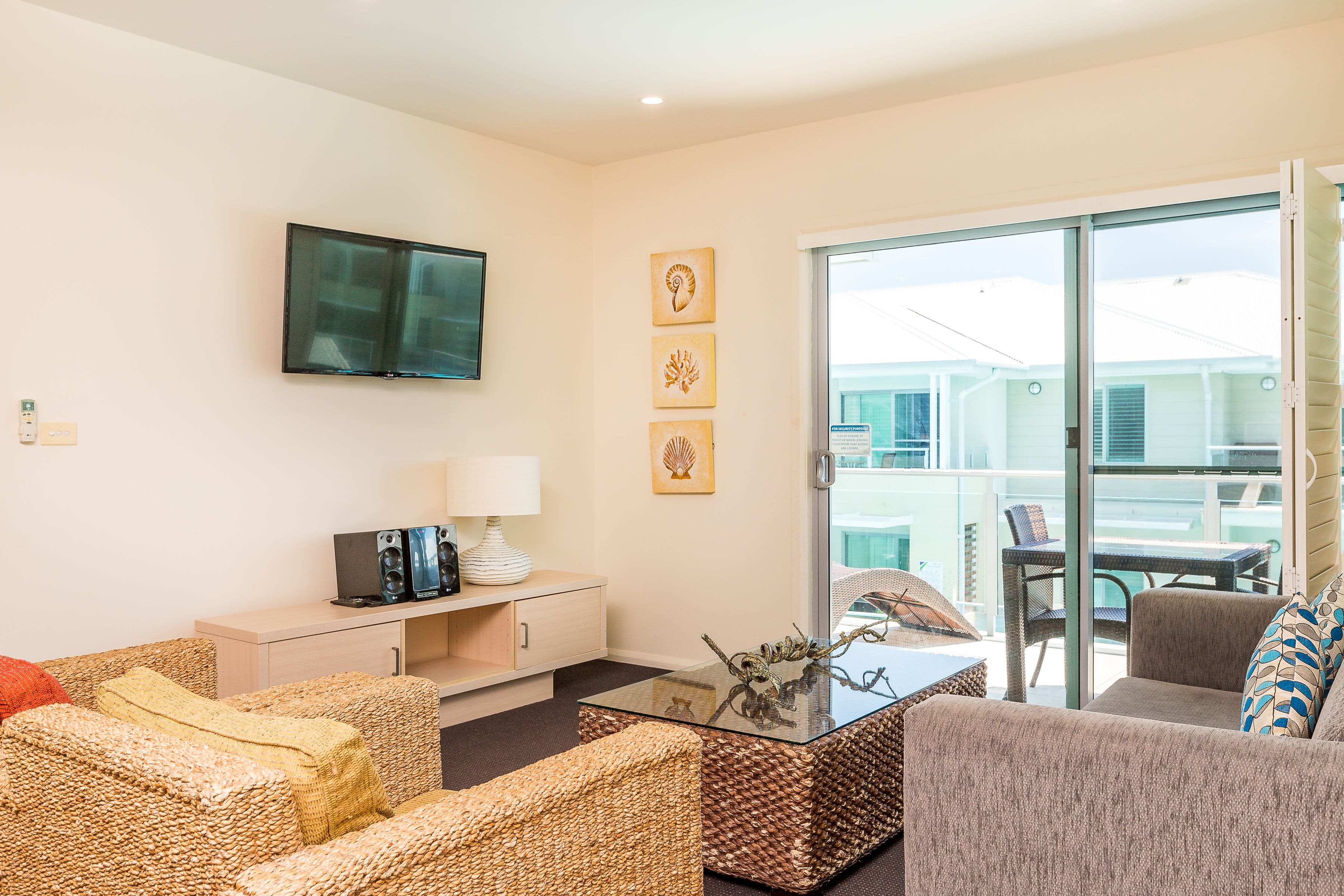 242 Sandy Point Road, Salamander Bay - Thumbnail 6
