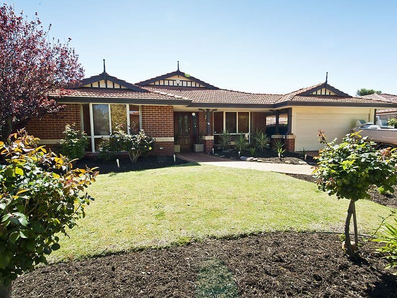33 Southacre Drive, CANNING VALE WA 6155, Canning Vale - Image 1