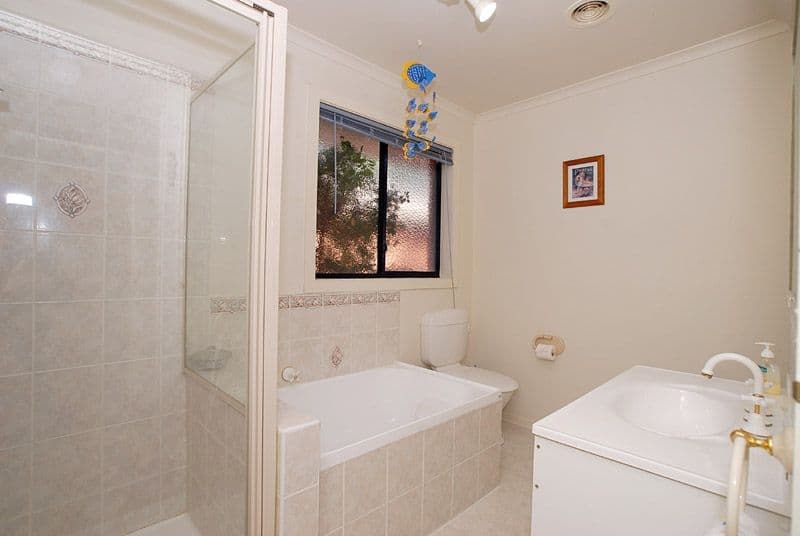 14  Fourth Avenue, CHELSEA HEIGHTS VIC 3196, Chelsea Heights - Thumbnail 7