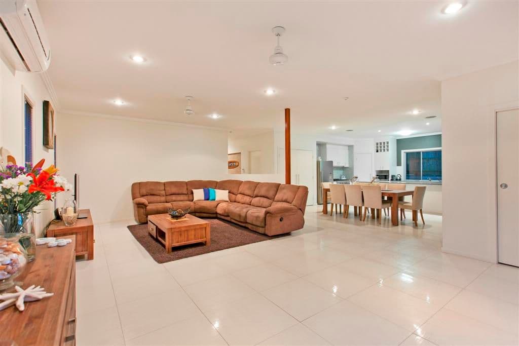 4 Tamarillo Close, MOUNT COTTON QLD 4165, Mount Cotton - Thumbnail 3