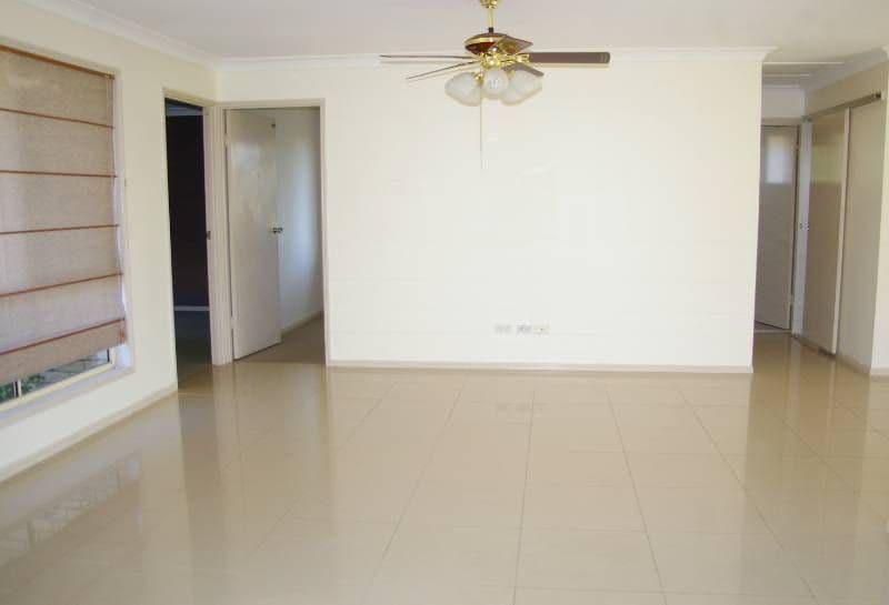 90 Moreton Downs Drive, DECEPTION BAY QLD 4508, Deception Bay - Thumbnail 3
