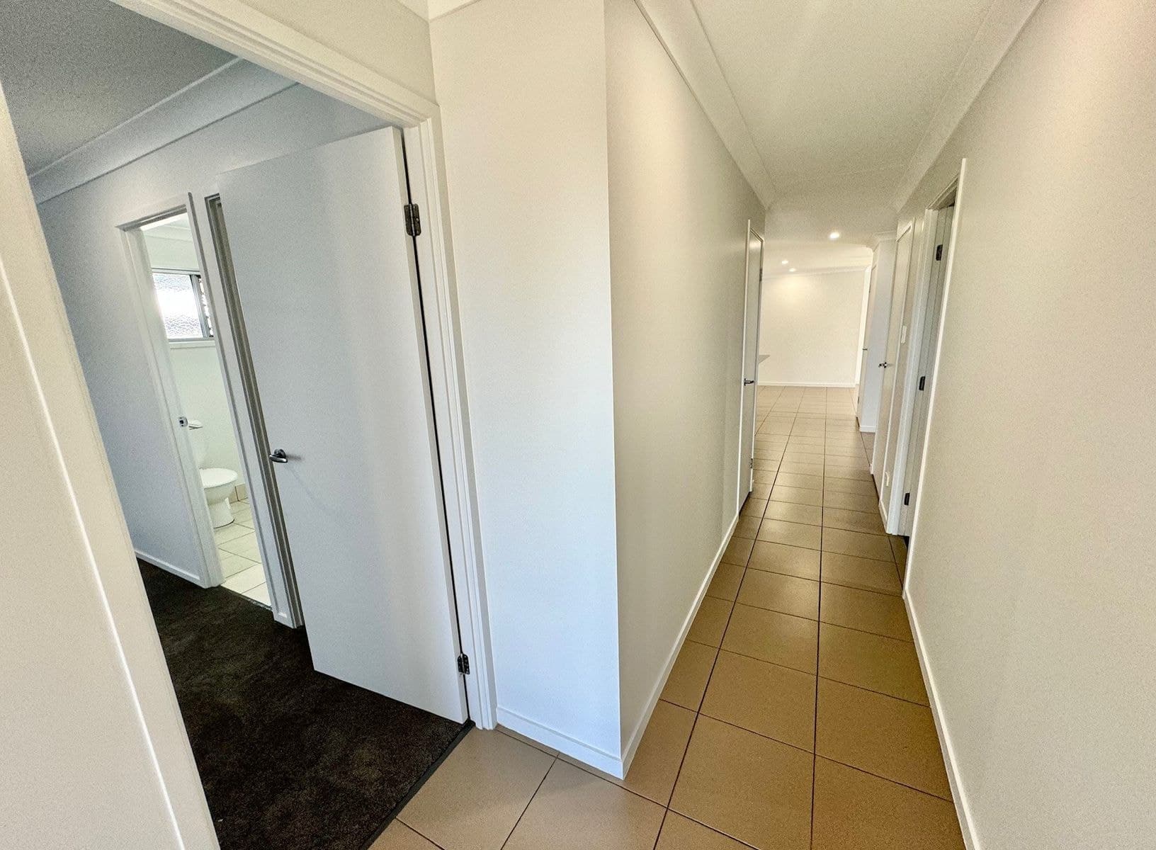 5 Hayes Close, Chinchilla QLD 4413, Chinchilla - Thumbnail 2