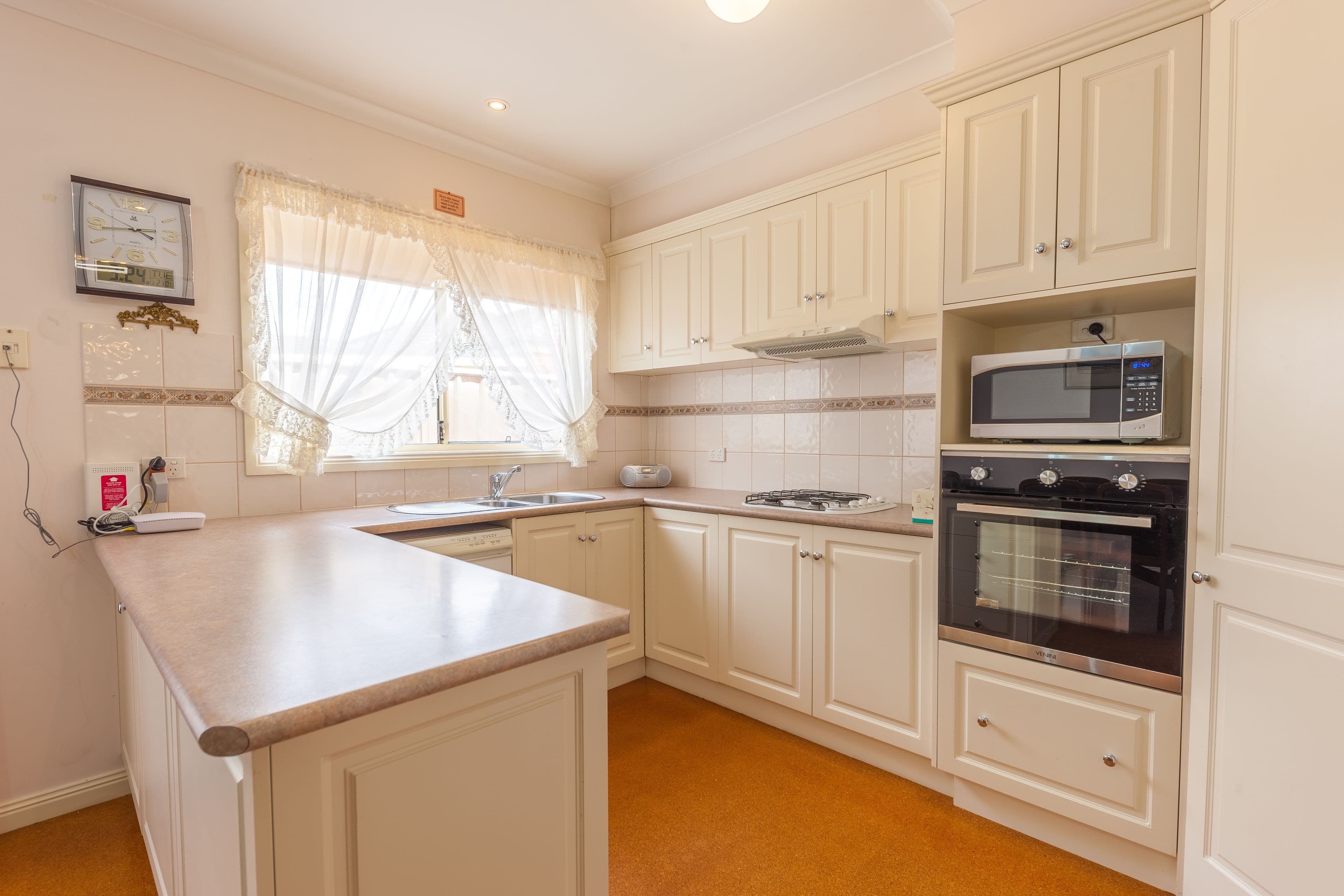 2 Piper Street, Yarrawonga VIC 3730, Yarrawonga - Thumbnail 3