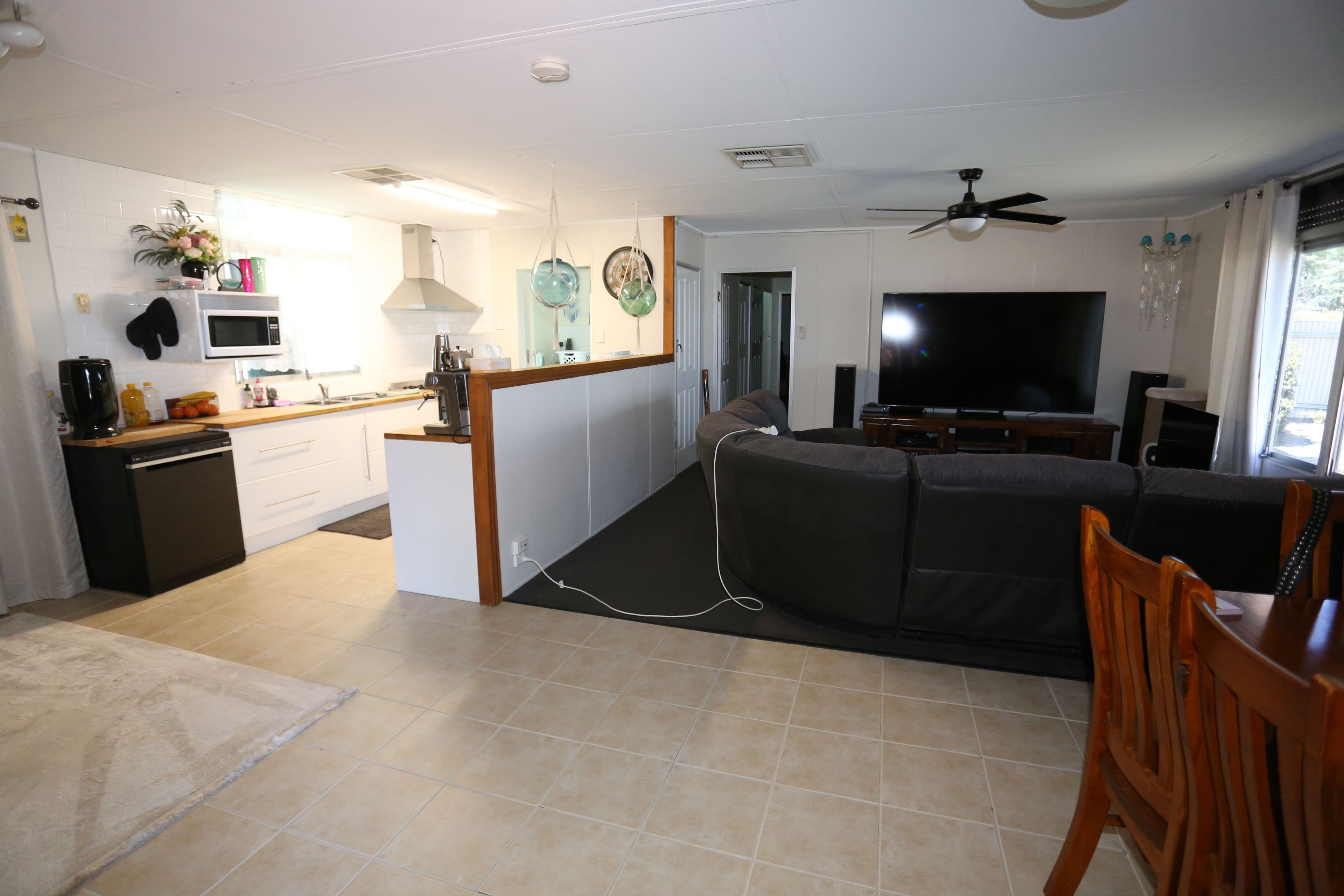 10 Casuarina Road, Kambalda West WA 6442, Kambalda West - Image 1