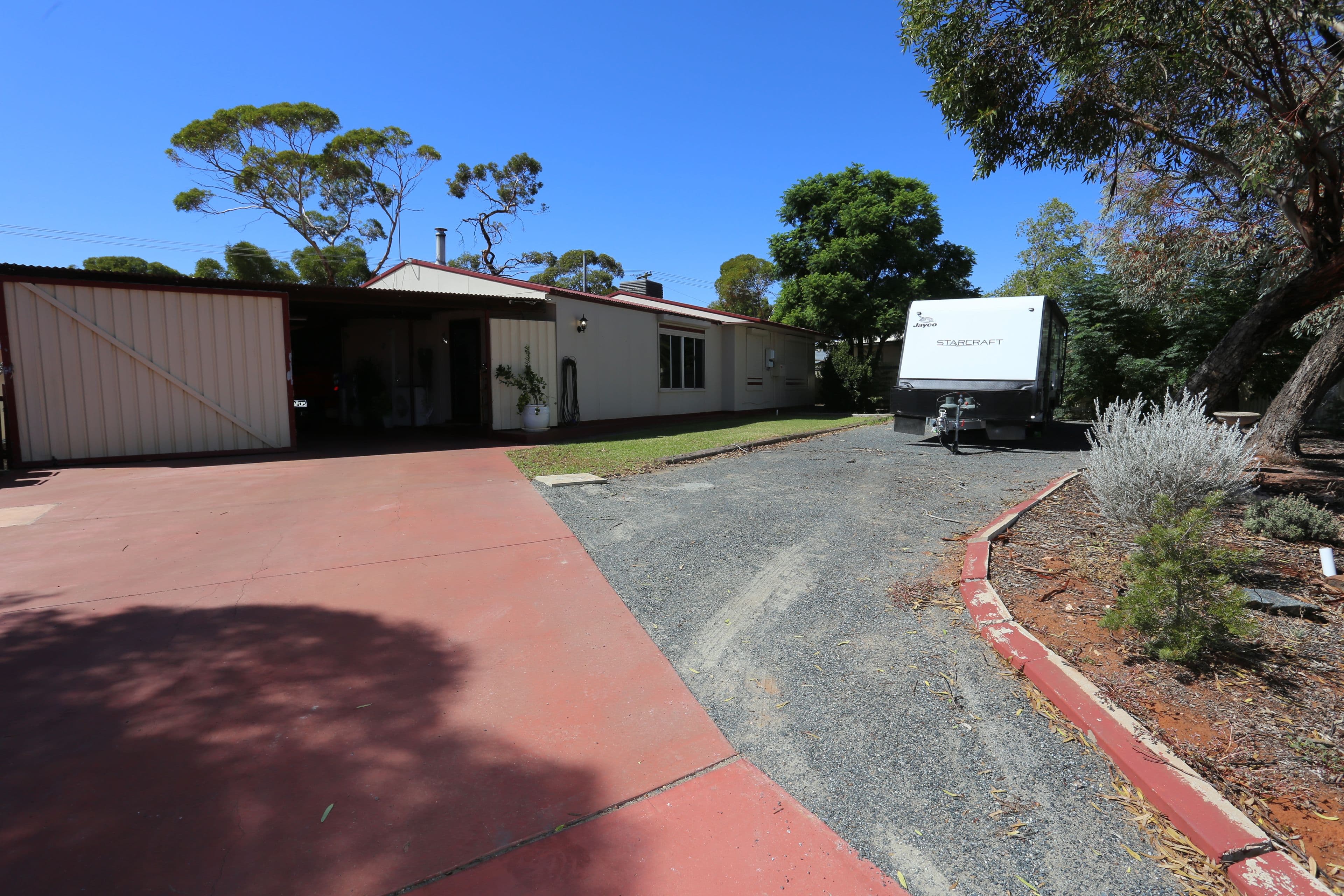 10 Casuarina Road, Kambalda West WA 6442, Kambalda West - Thumbnail 2