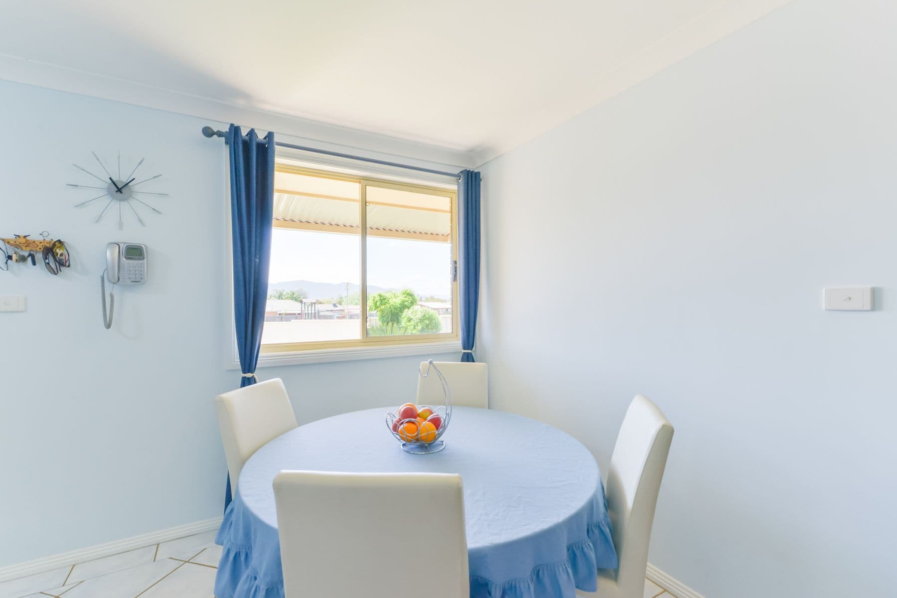 11 Giles Place, Westdale - Thumbnail 5