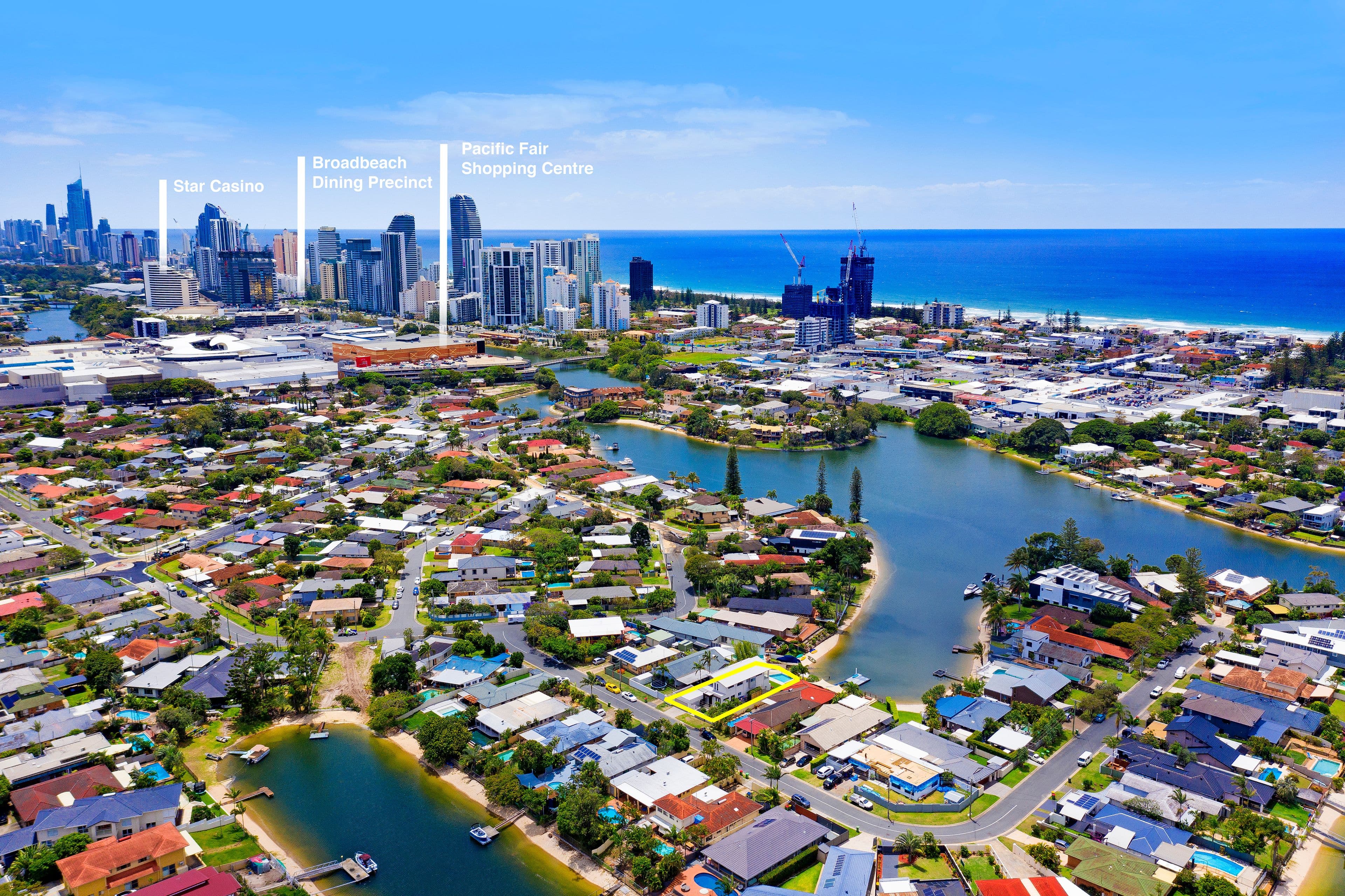 7 Verdichio Avenue, Mermaid Waters QLD 4218, Mermaid Waters - Thumbnail 3