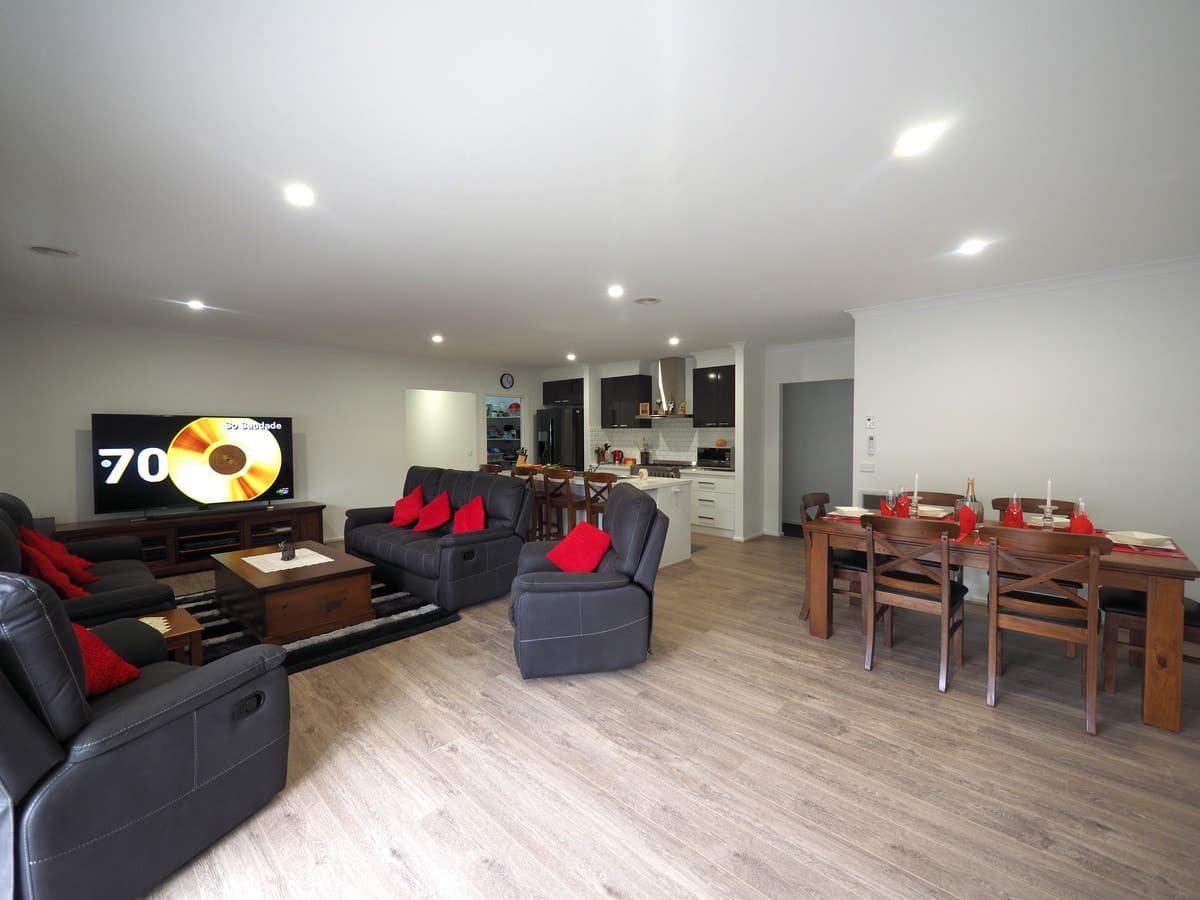 1 Manuka Street, Churchill VIC 3842, Churchill - Thumbnail 2