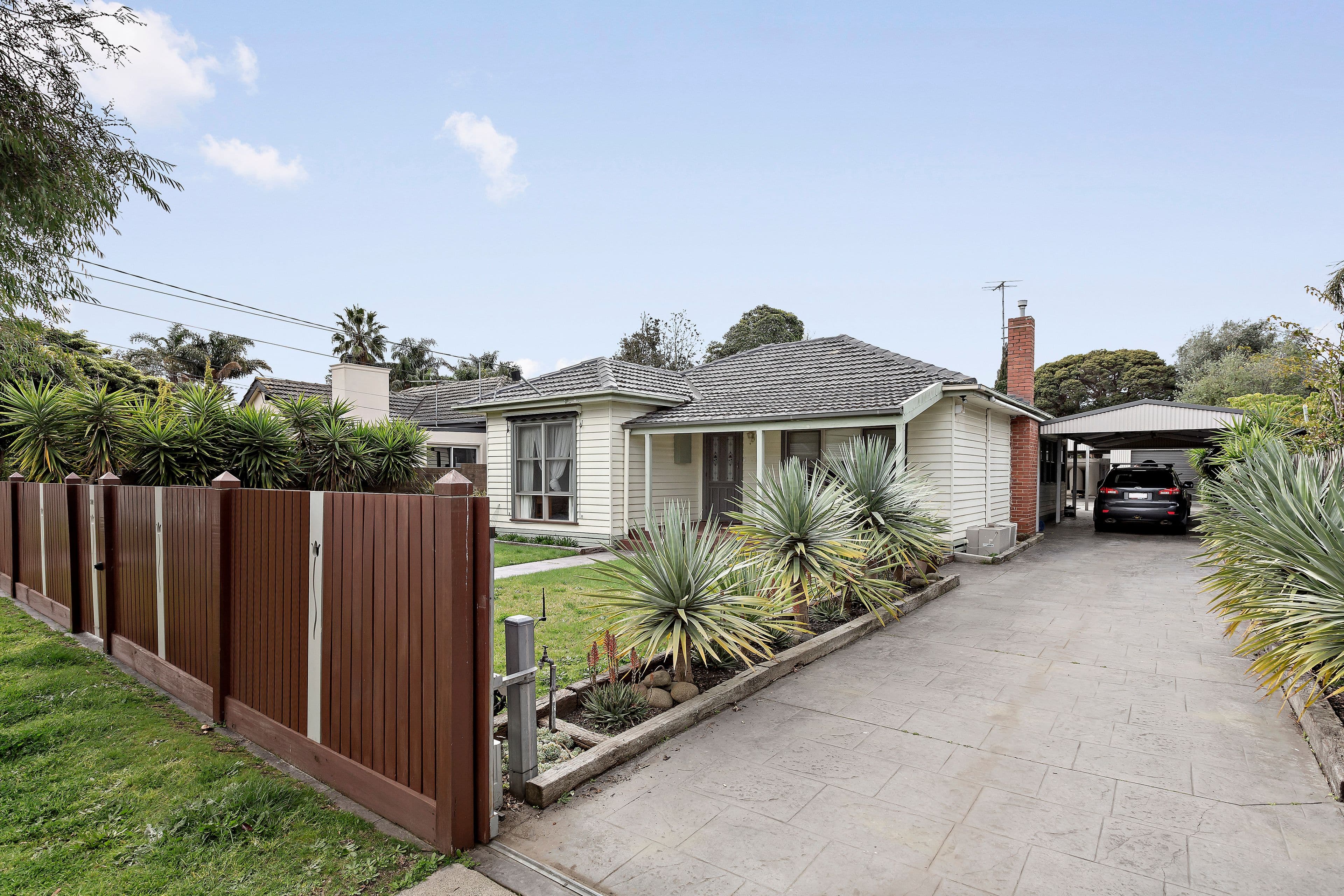 4 Golf View Road, Heatherton VIC 3202, Heatherton - Image 1