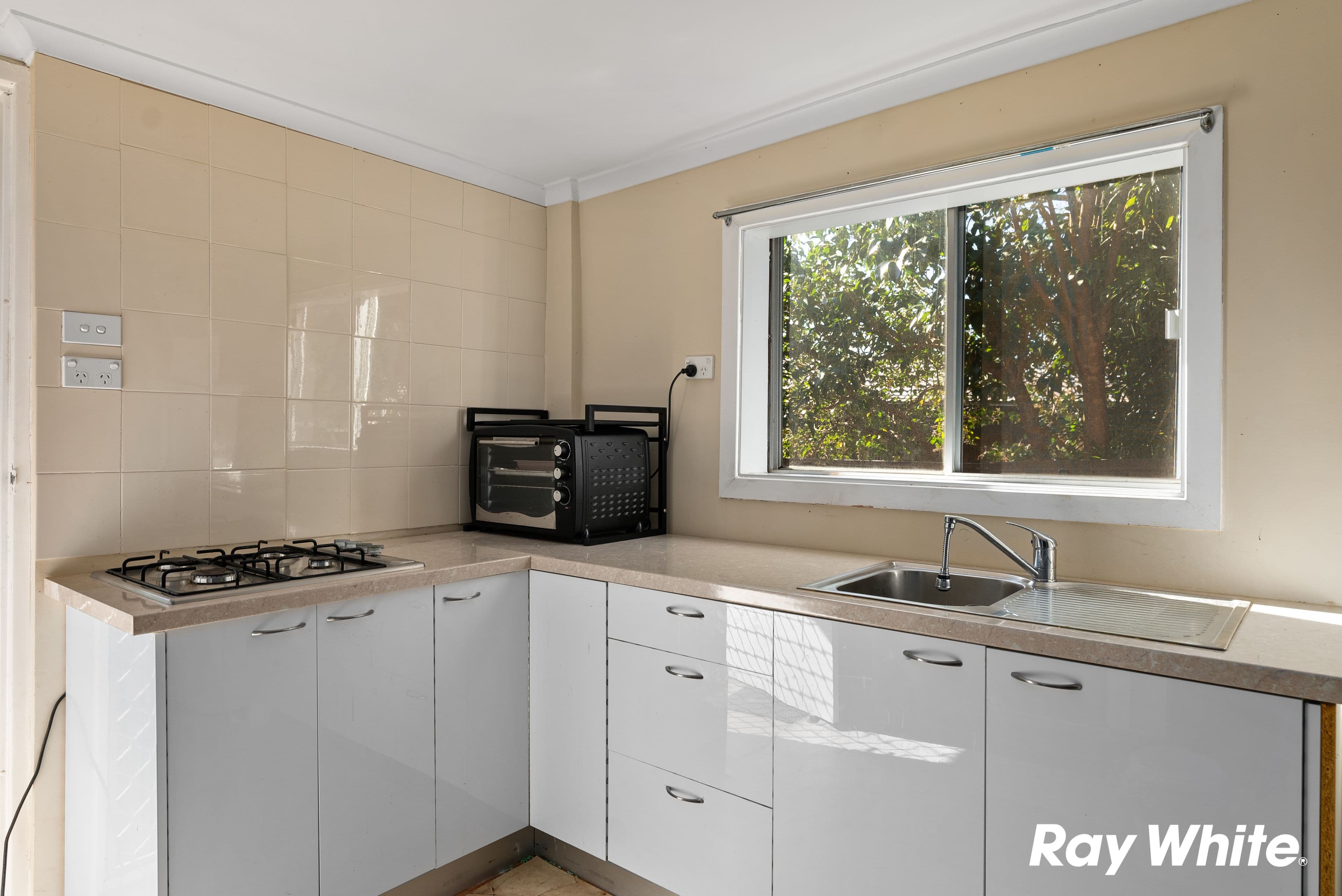 12 Arnott Road, Quakers Hill NSW 2763, Quakers Hill - Thumbnail 8