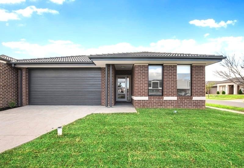 35 Honeybark Crescent, Lyndhurst VIC 3975, Lyndhurst - Image 1