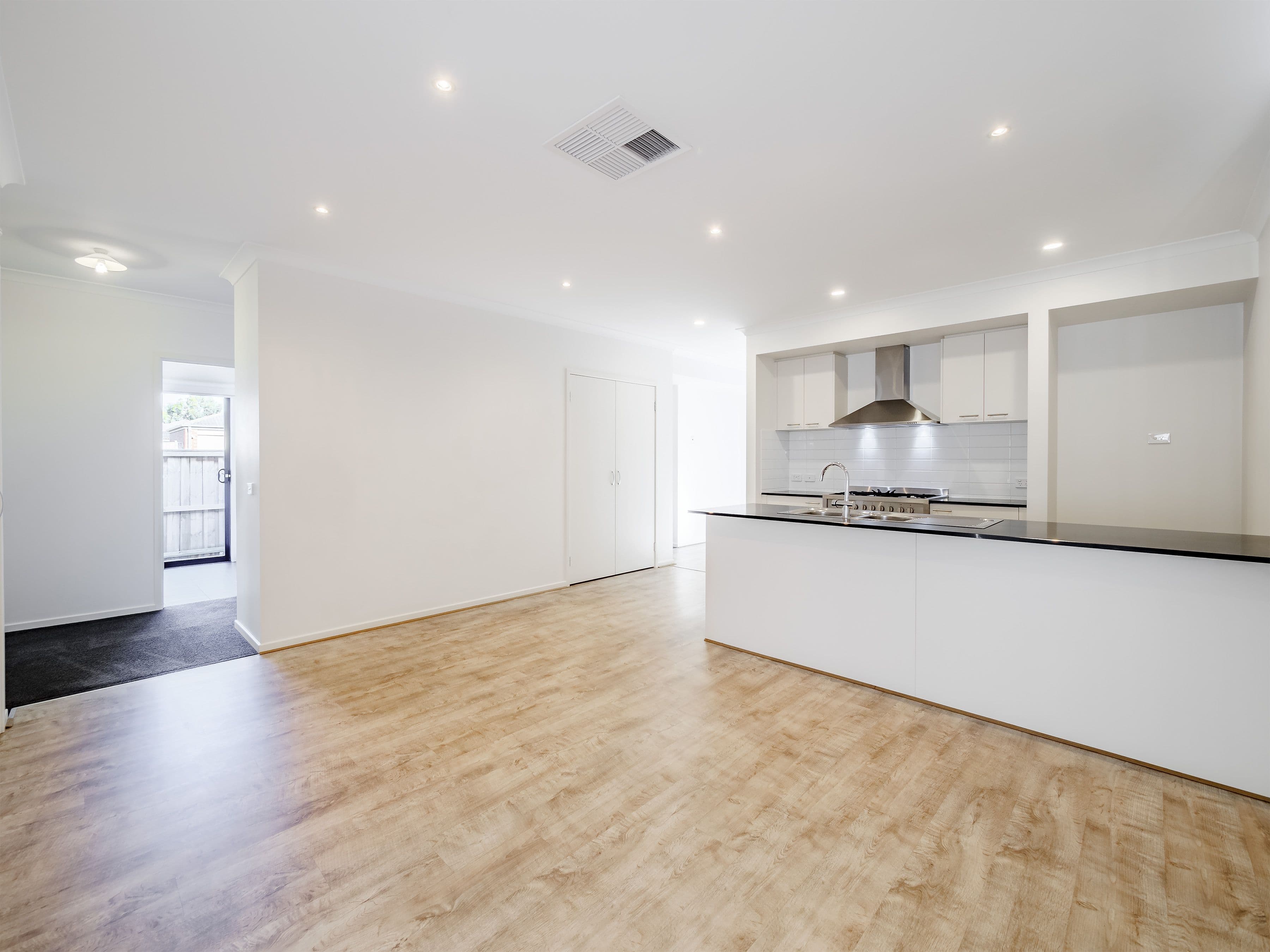 35 Honeybark Crescent, Lyndhurst VIC 3975, Lyndhurst - Thumbnail 5