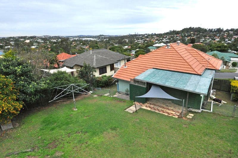 67 Armfield Street, STAFFORD QLD 4053, Stafford - Thumbnail 3