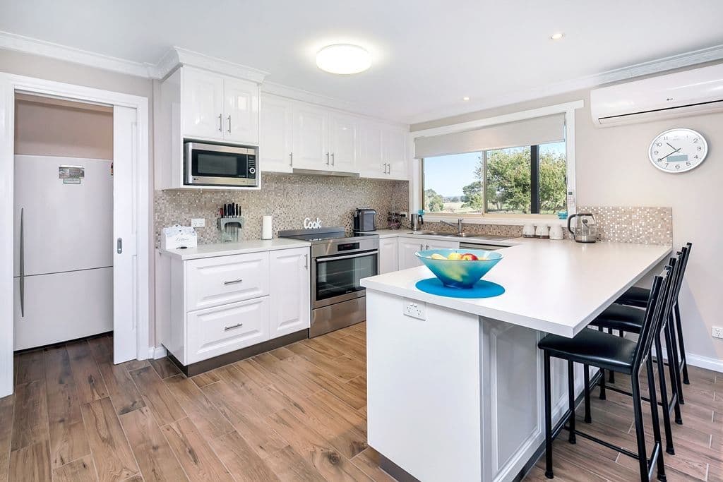 24 Shamus Drive, Ross Creek VIC 3351, Ross Creek - Thumbnail 3