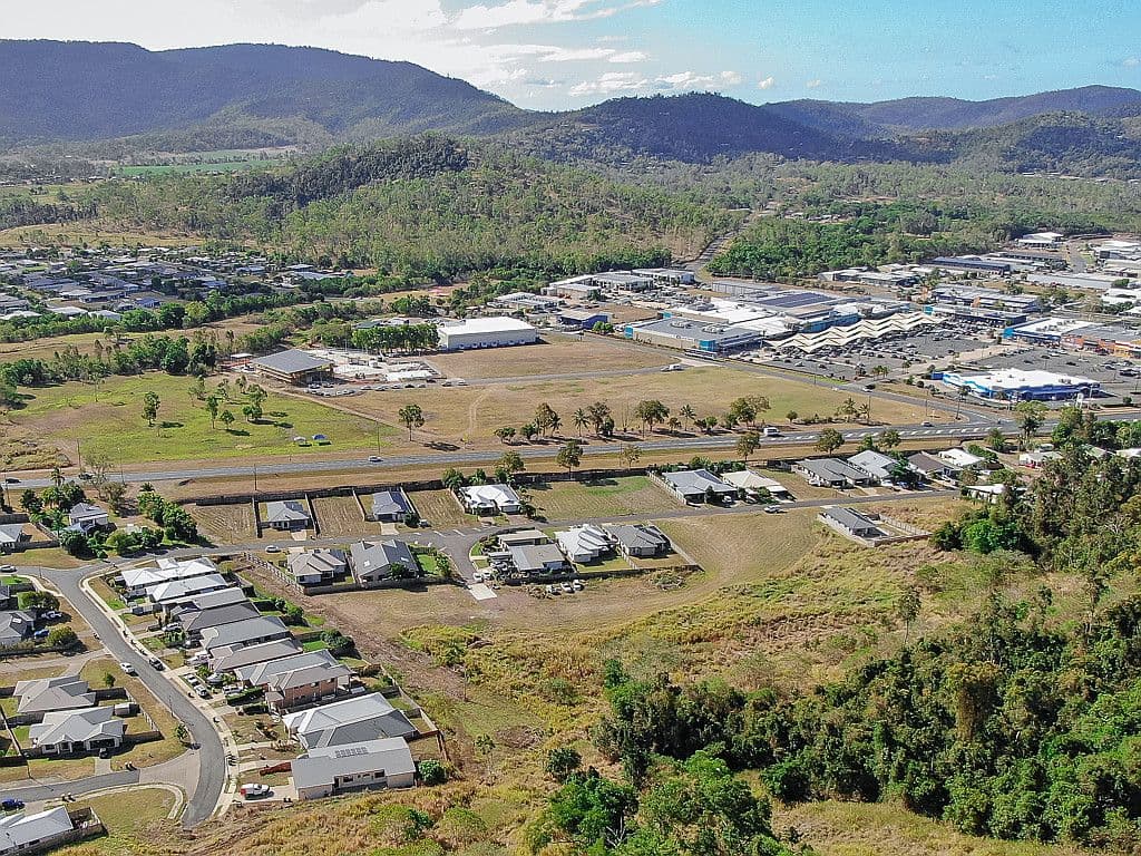 64 South Molle Boulevard, Cannonvale QLD 4802, Cannonvale - Thumbnail 3