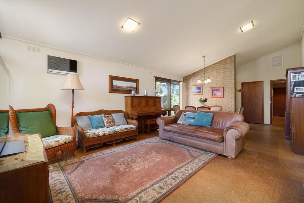 8 Heany Street, Mount Waverley VIC 3149, Mount Waverley - Thumbnail 6