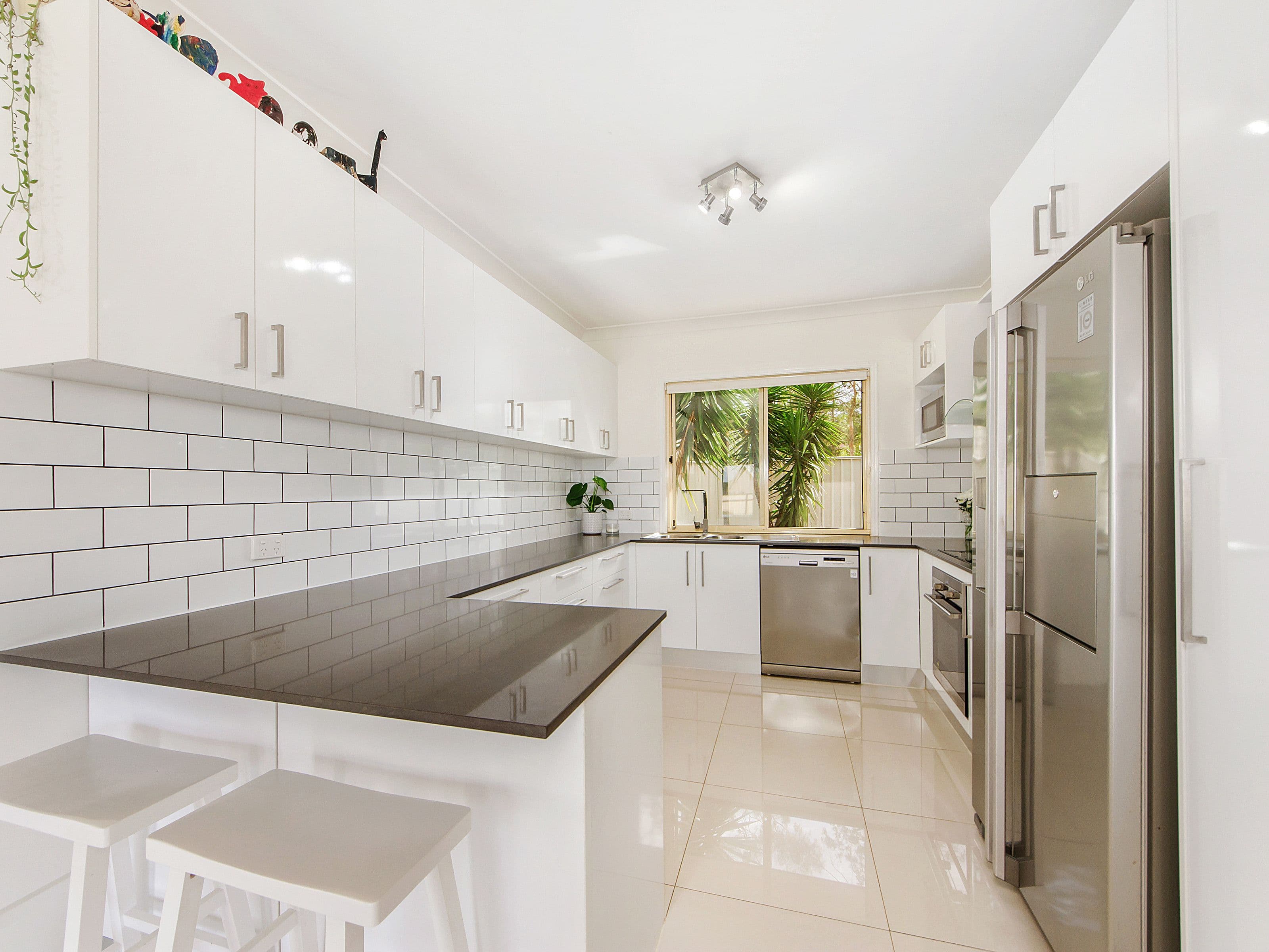 51 Kingaroy Avenue, Helensvale QLD 4212, Helensvale - Thumbnail 8