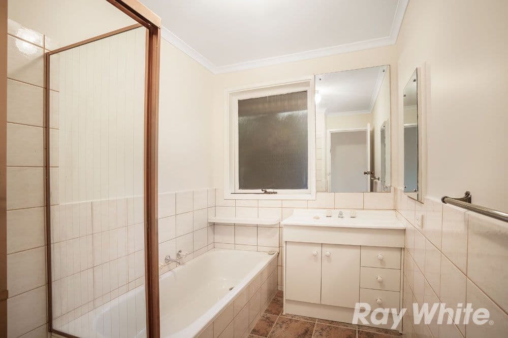 40 Roycroft Avenue, Mill Park VIC 3082, Mill Park - Thumbnail 6