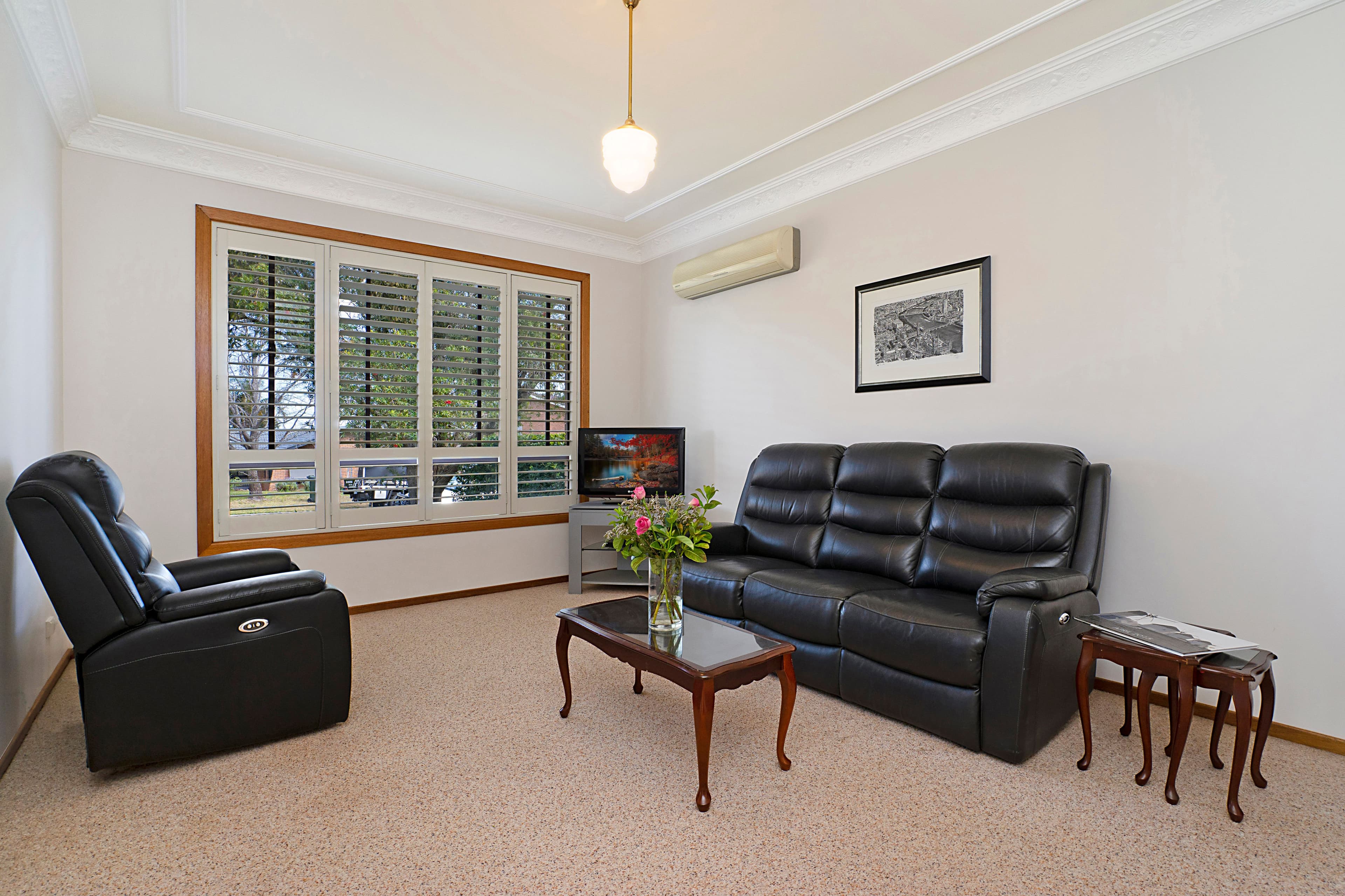 27 McCann Avenue, East Maitland NSW 2323, East Maitland - Thumbnail 2