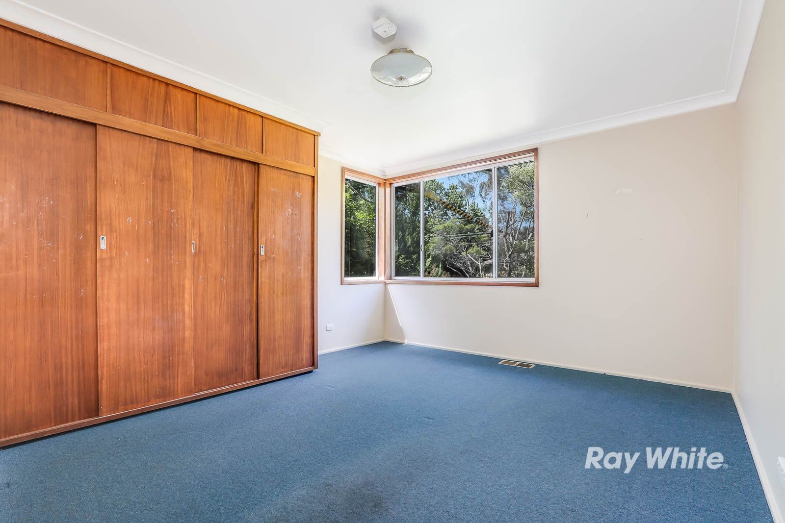 4 Garthowen Crescent, Castle Hill - Thumbnail 7