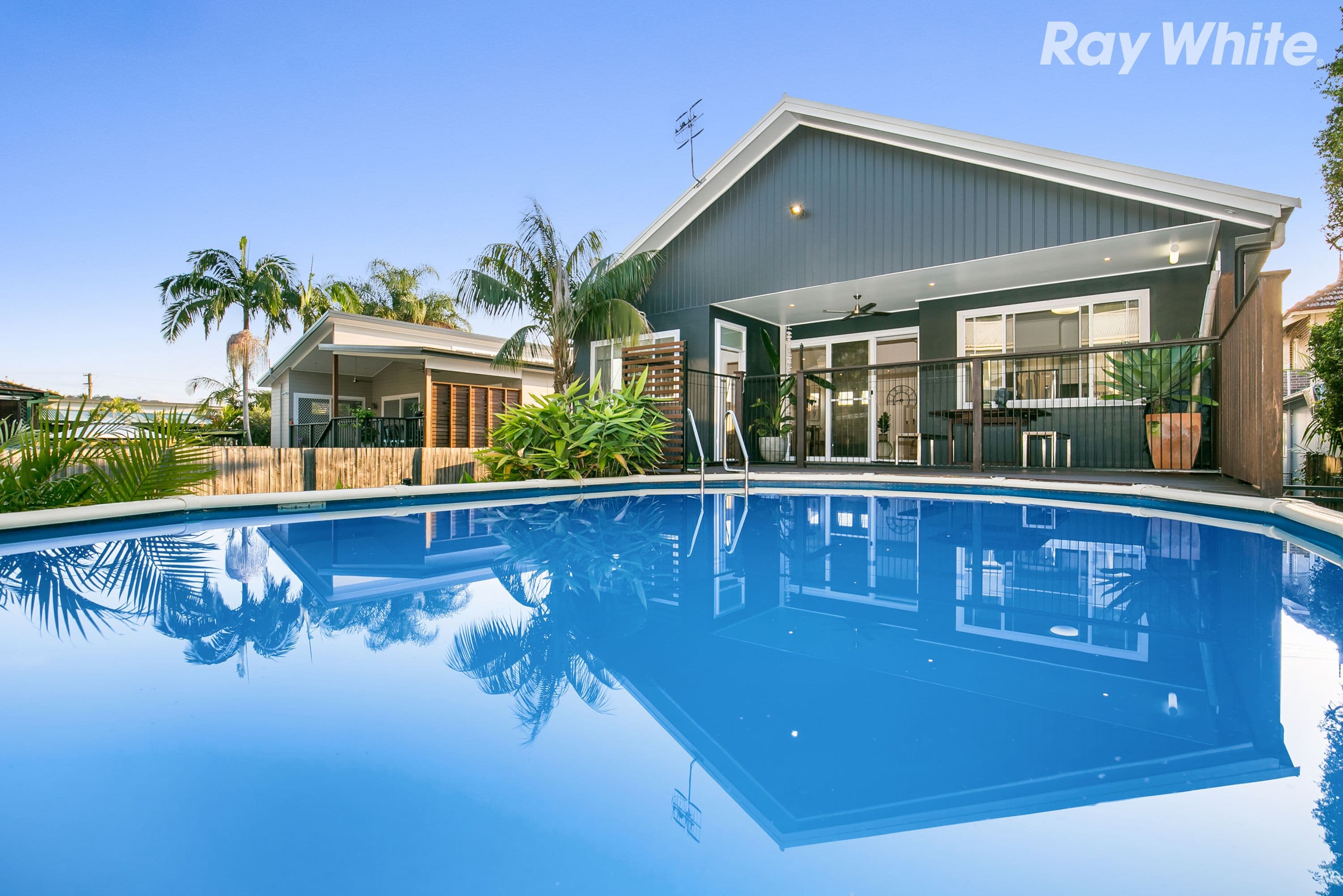17 Restella Avenue, Davistown - Image 1