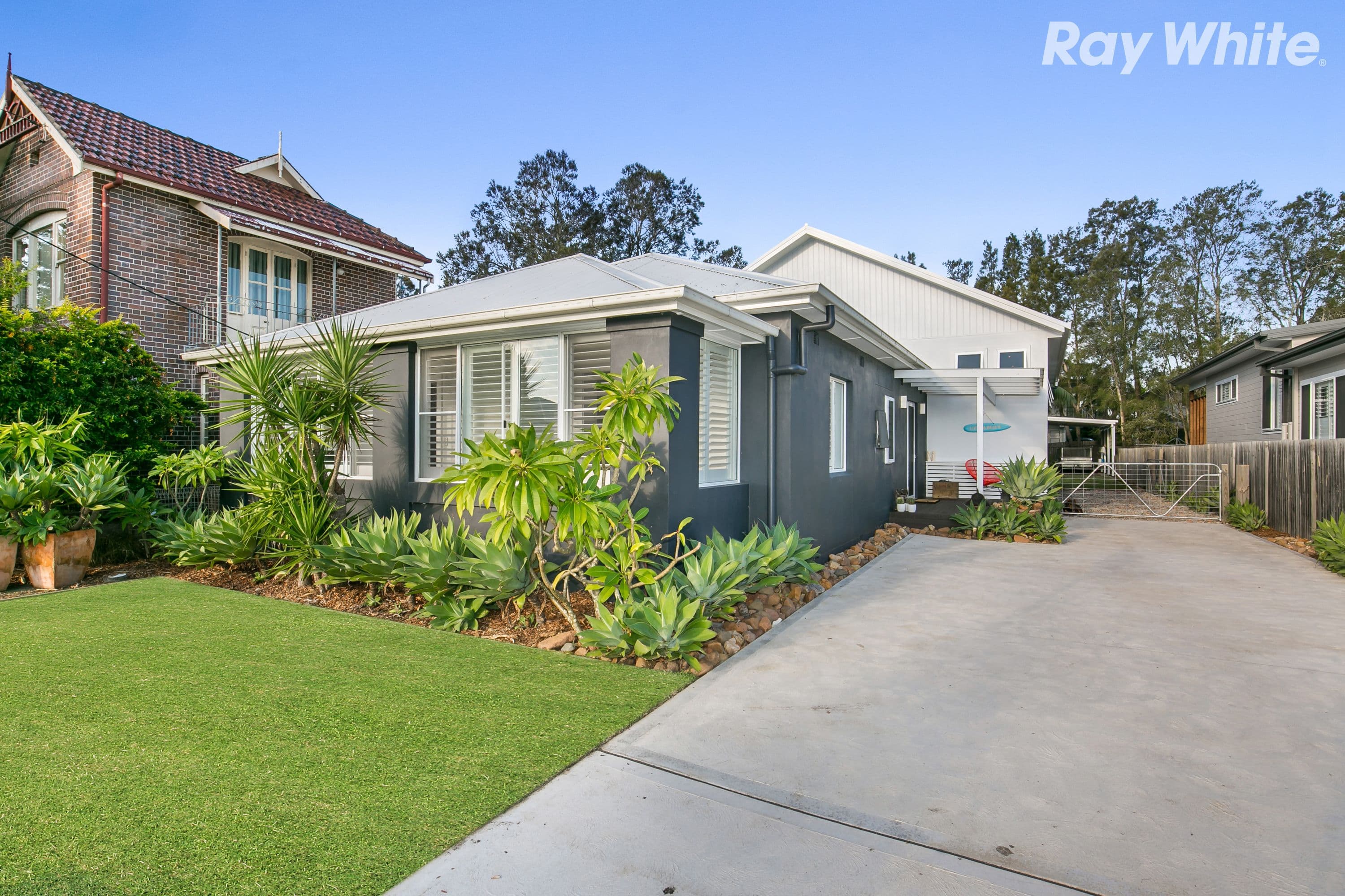 17 Restella Avenue, Davistown - Thumbnail 3