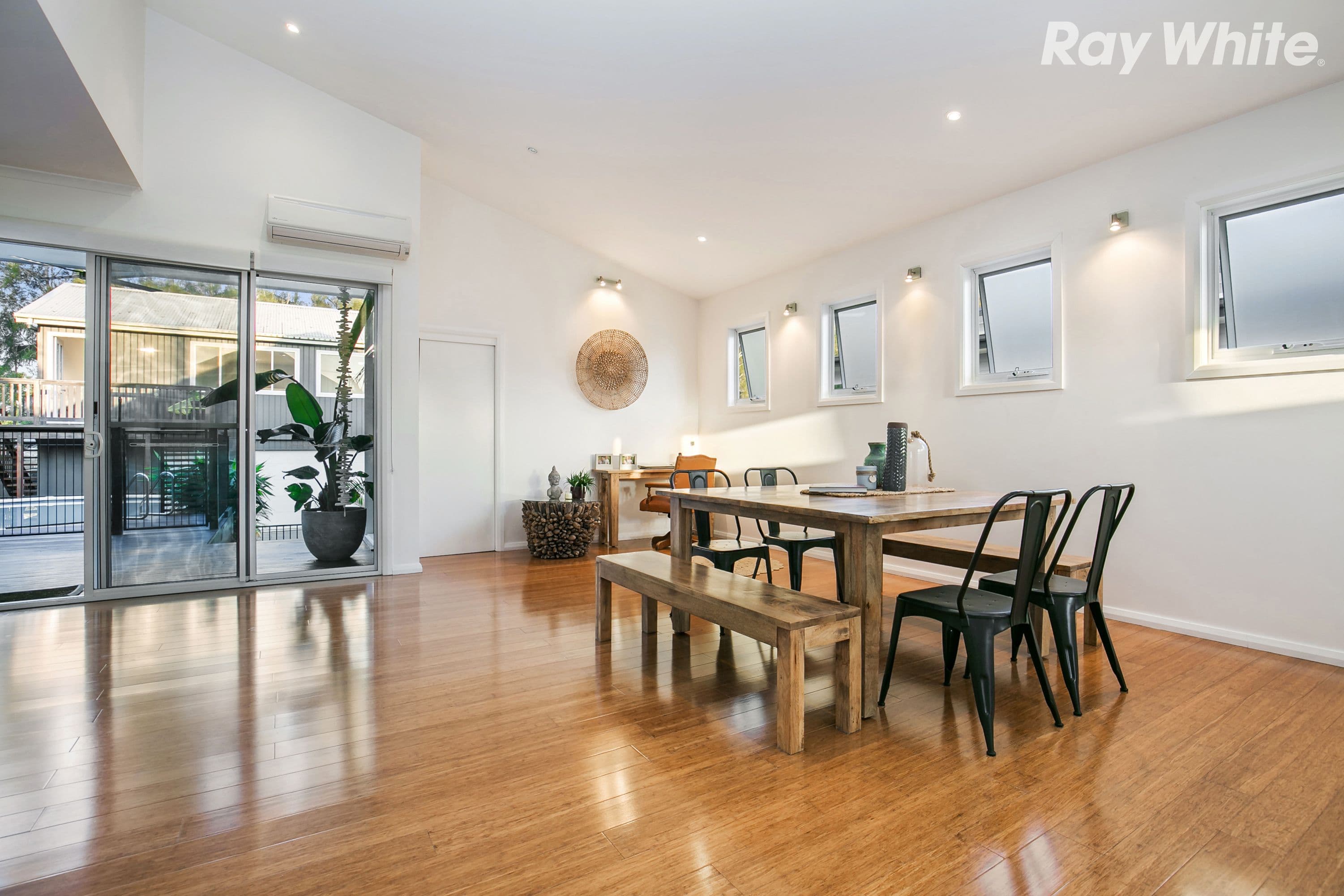17 Restella Avenue, Davistown - Thumbnail 5