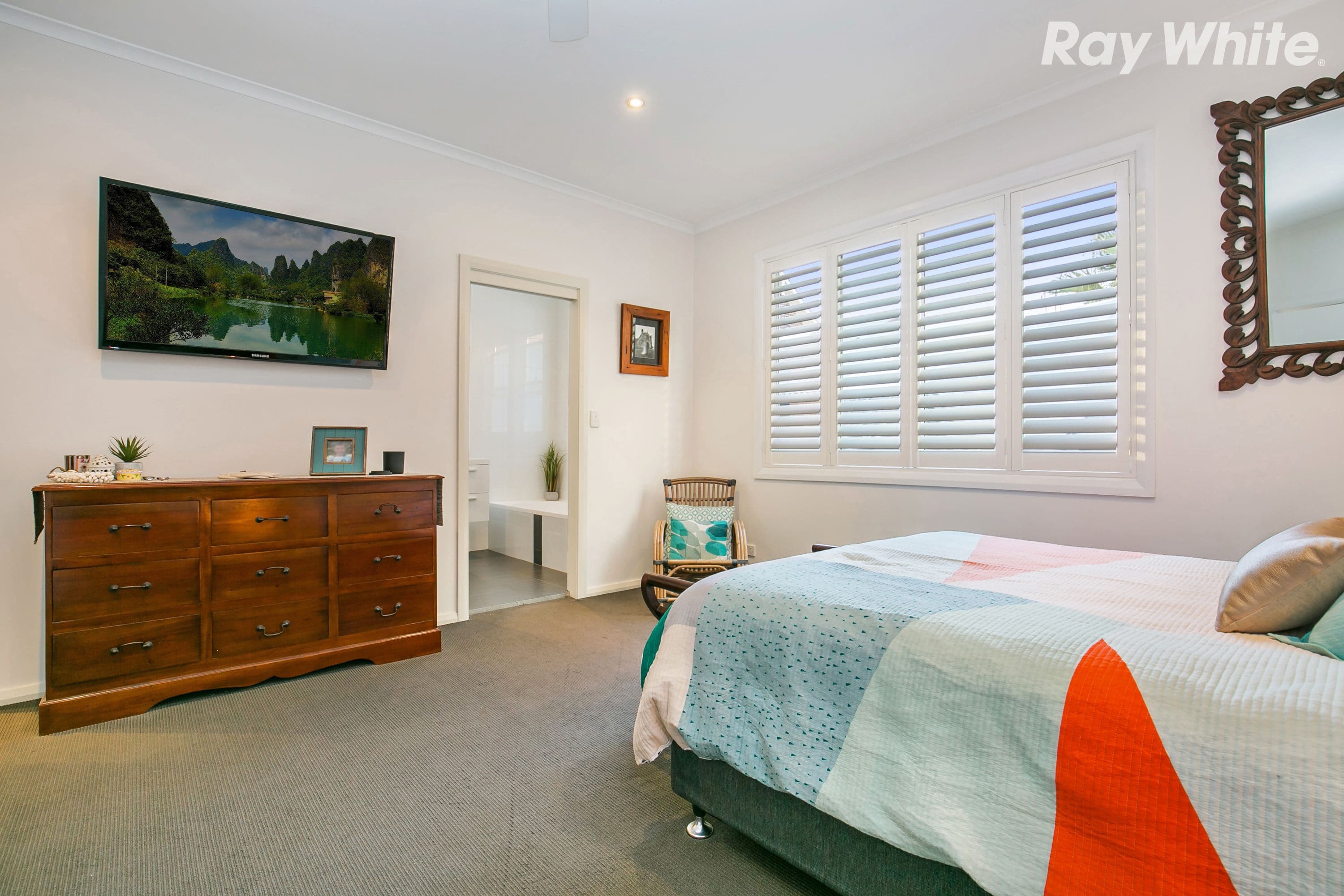 17 Restella Avenue, Davistown - Thumbnail 7