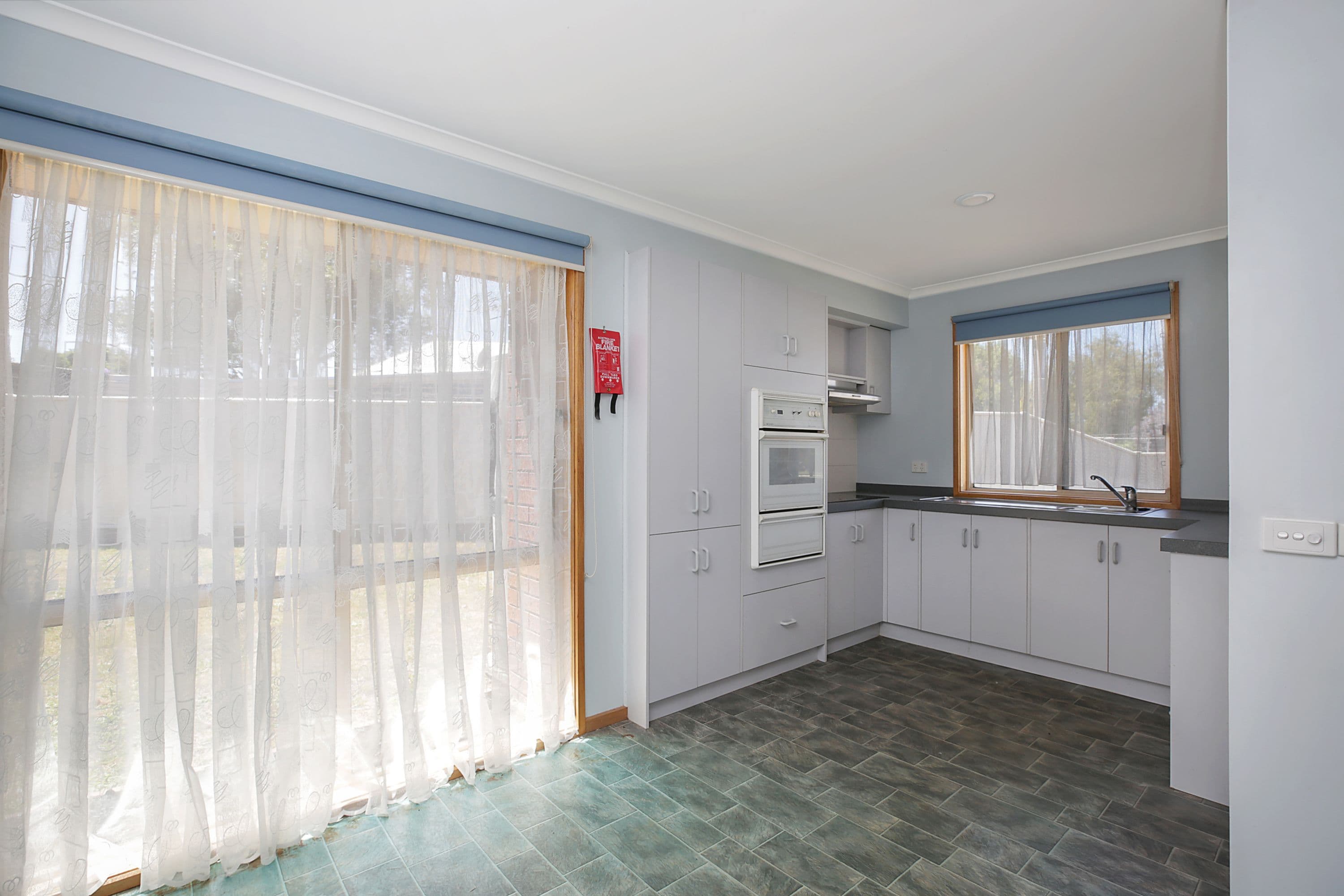 109 Jennings Street, Colac VIC 3250, Colac - Thumbnail 3