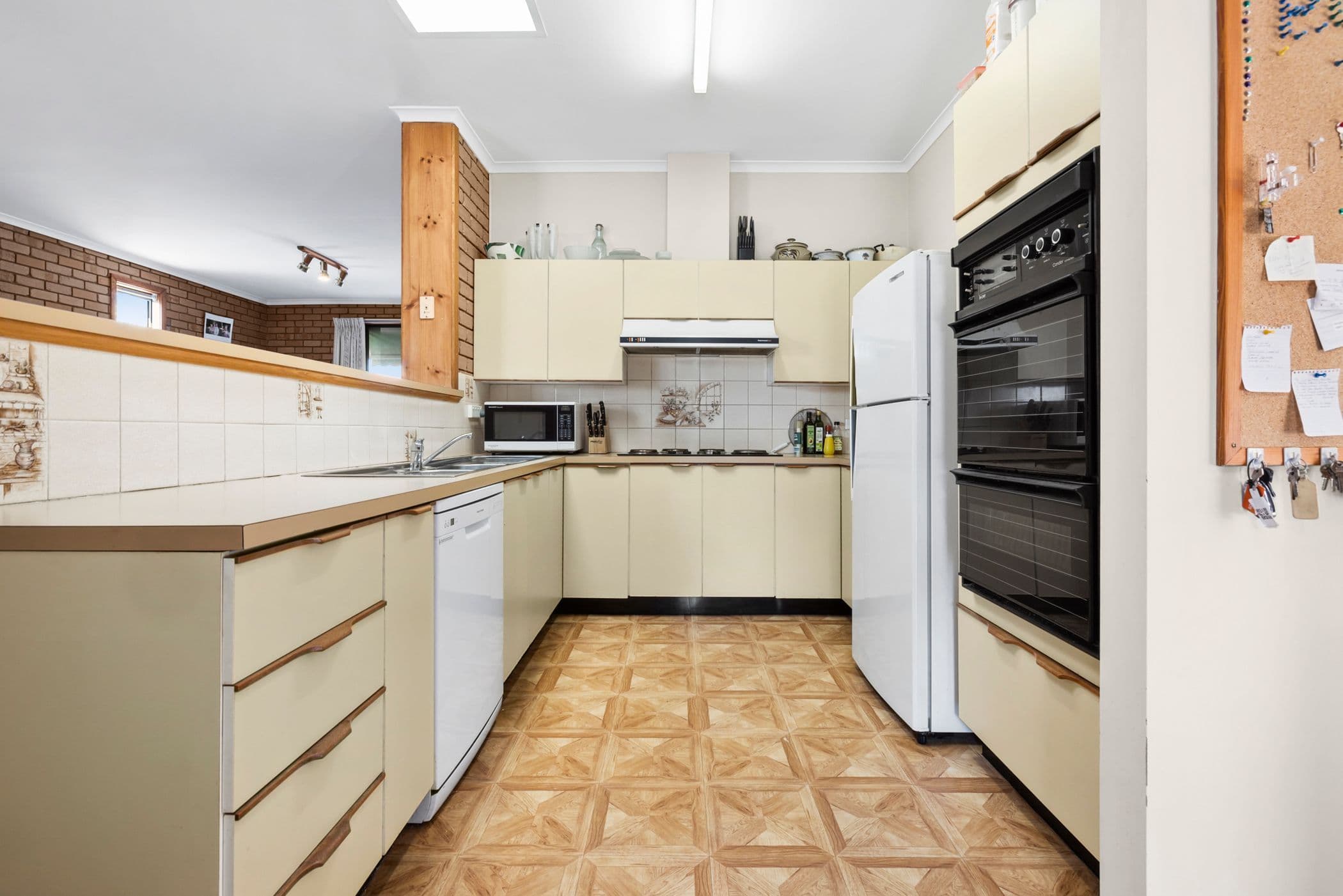 7 Kneebone Street, Ararat VIC 3377, Ararat - Thumbnail 8