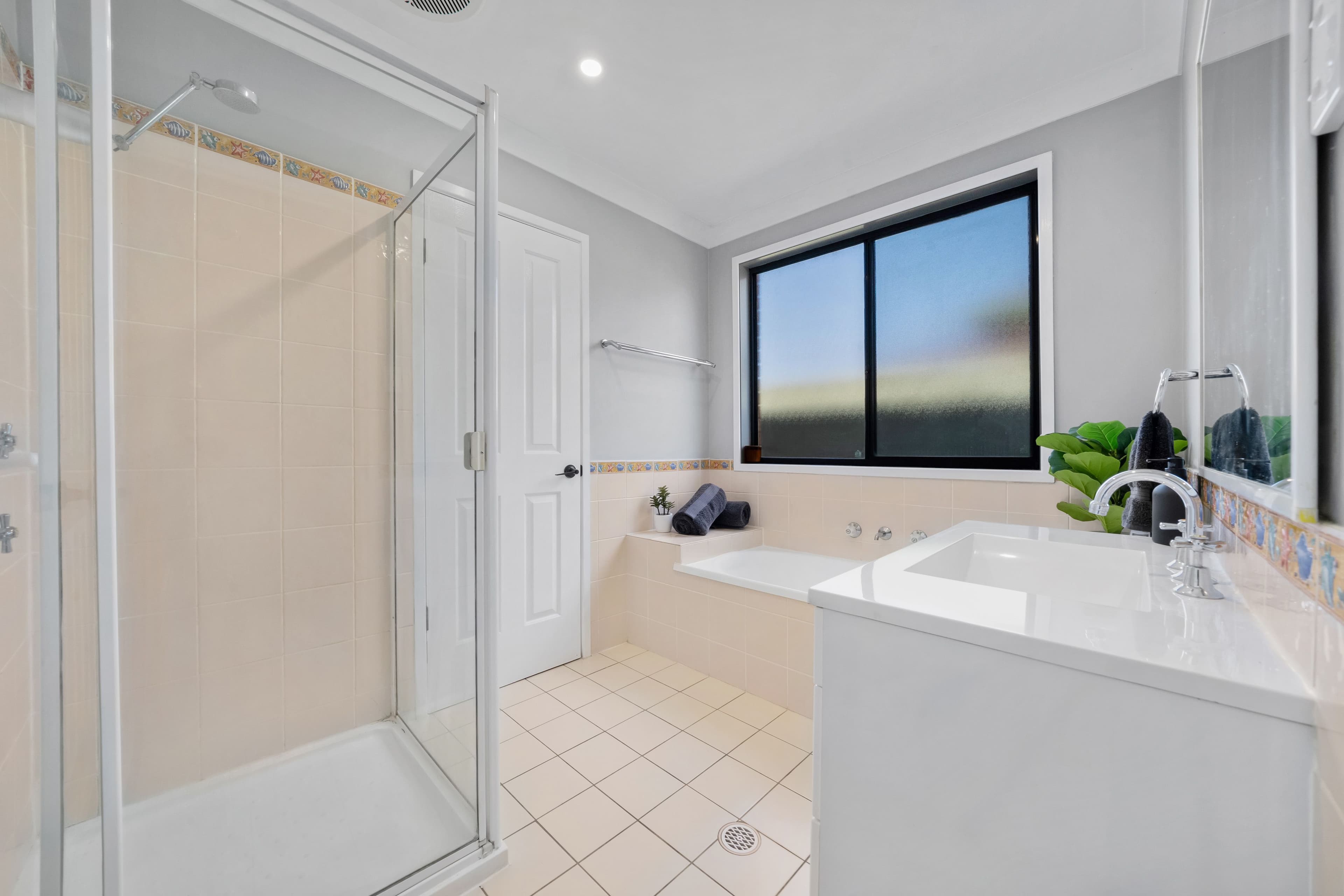 9 Killarney Avenue, Glenmore Park NSW 2745, Glenmore Park - Thumbnail 7
