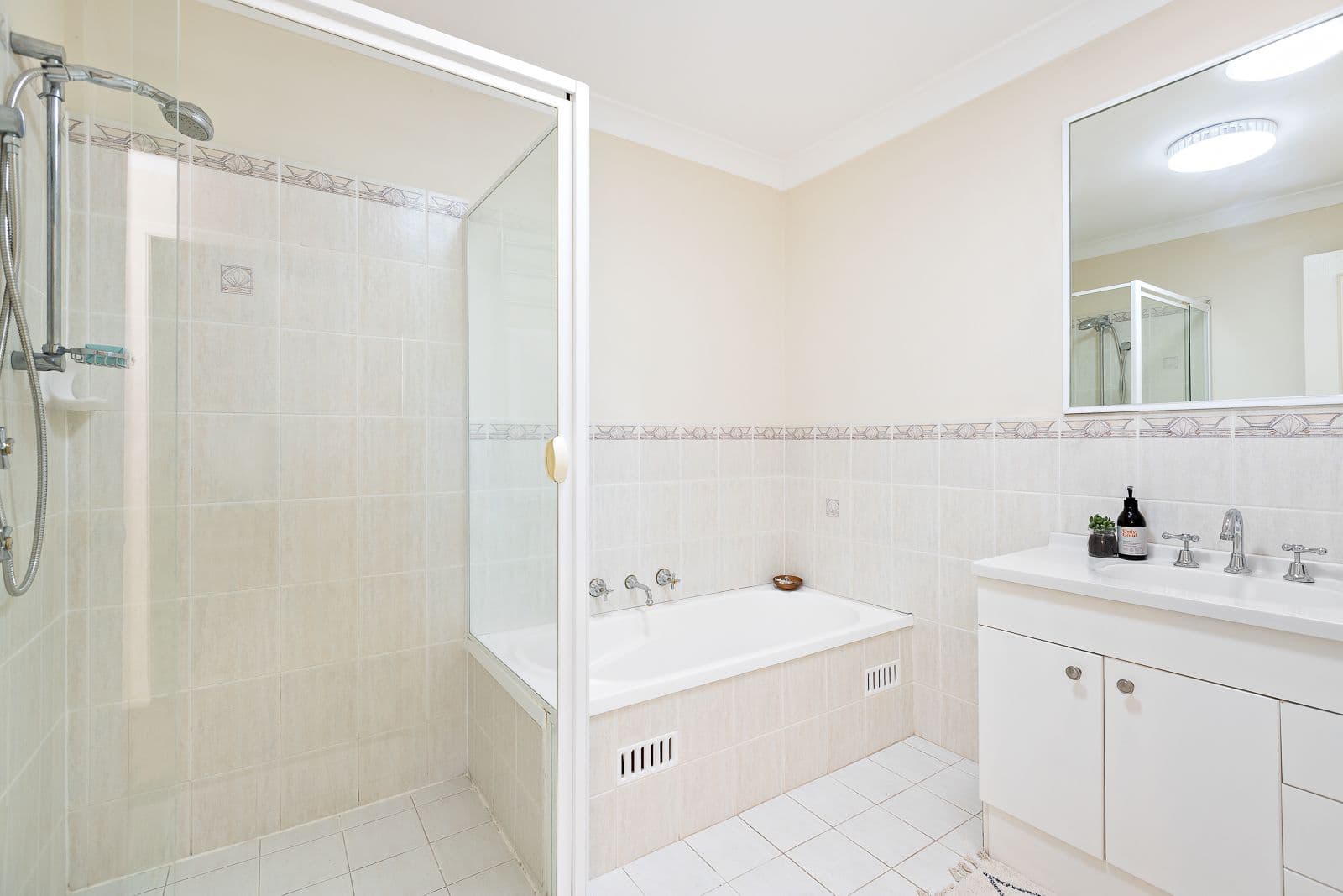 9-11 Edward Street, Charlestown NSW 2290, Charlestown - Thumbnail 8