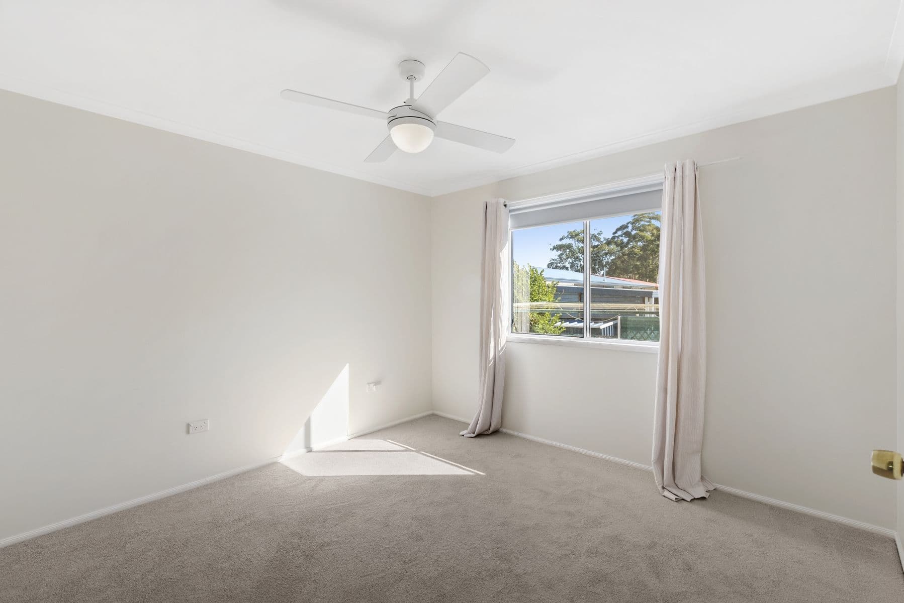 16 Arthur Phillip Drive, Kincumber NSW 2251, Kincumber - Thumbnail 4