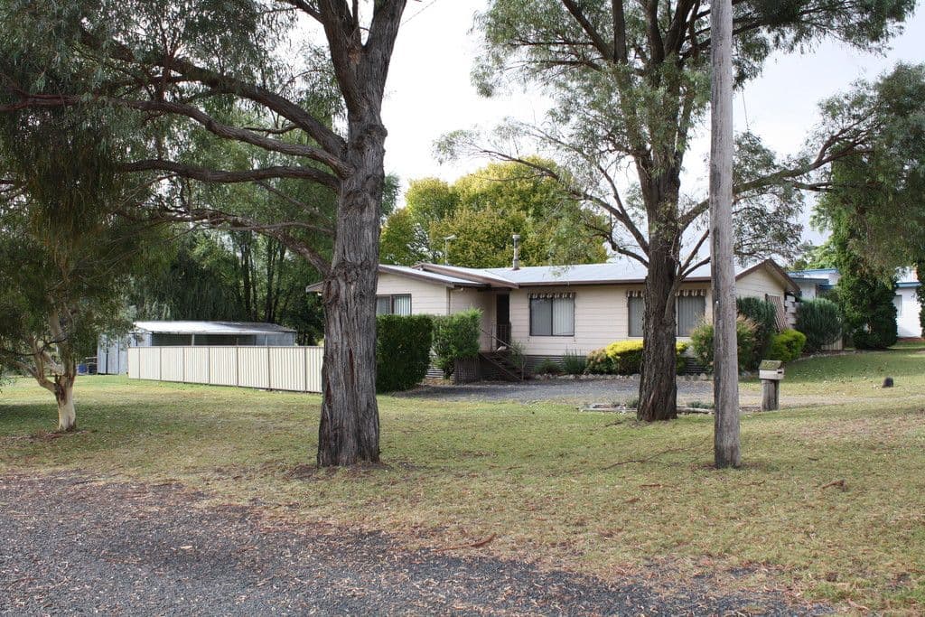 87 Hunter Street, Glen Innes - Image 1
