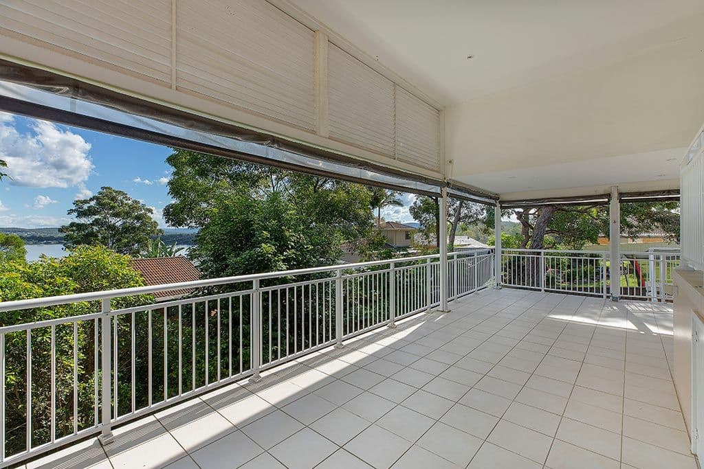 15 Bolton Close, Bolton Point NSW 2283, Bolton Point - Thumbnail 2