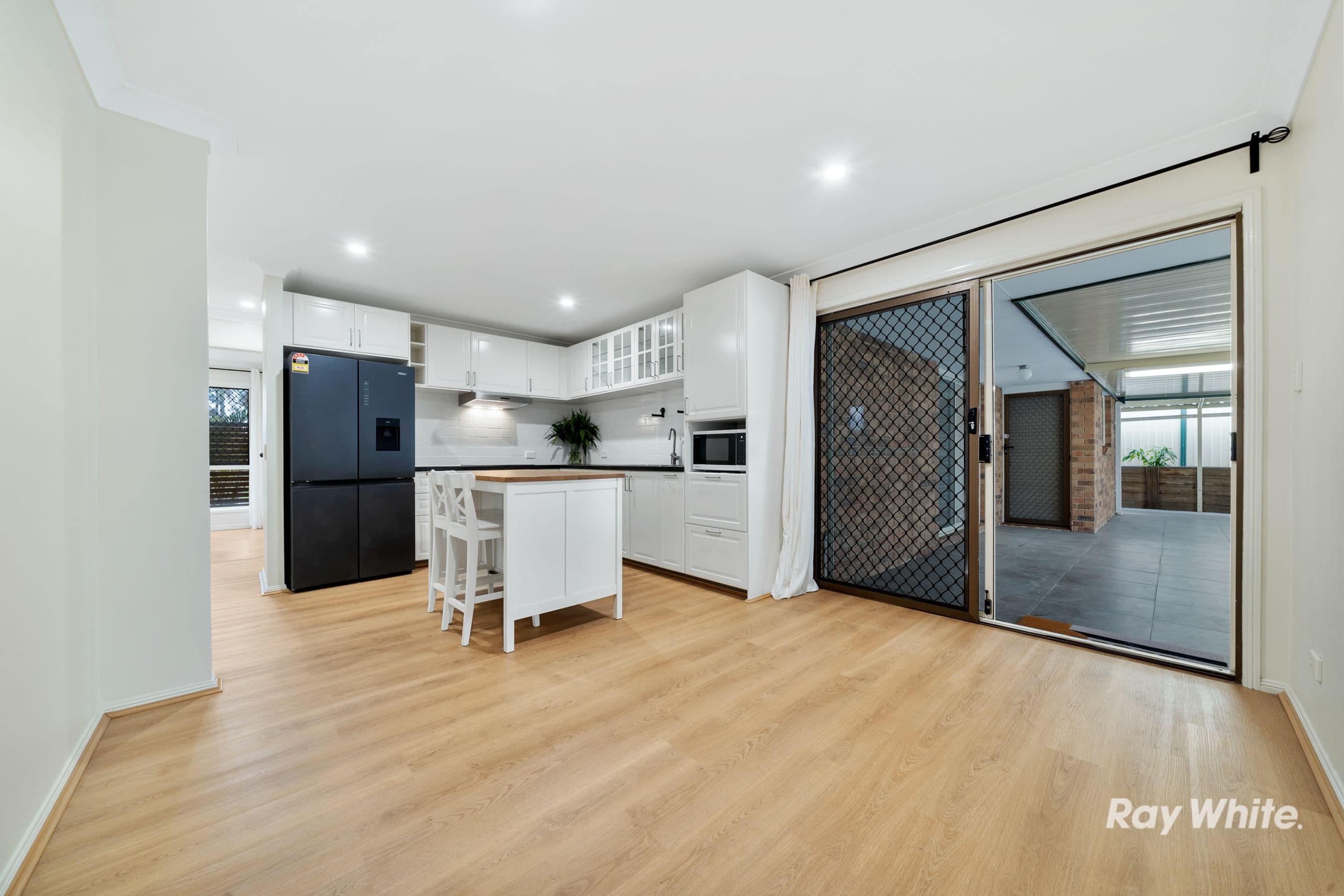 97 FEDERATION Drive, Hillcrest QLD 4118, Hillcrest - Thumbnail 6