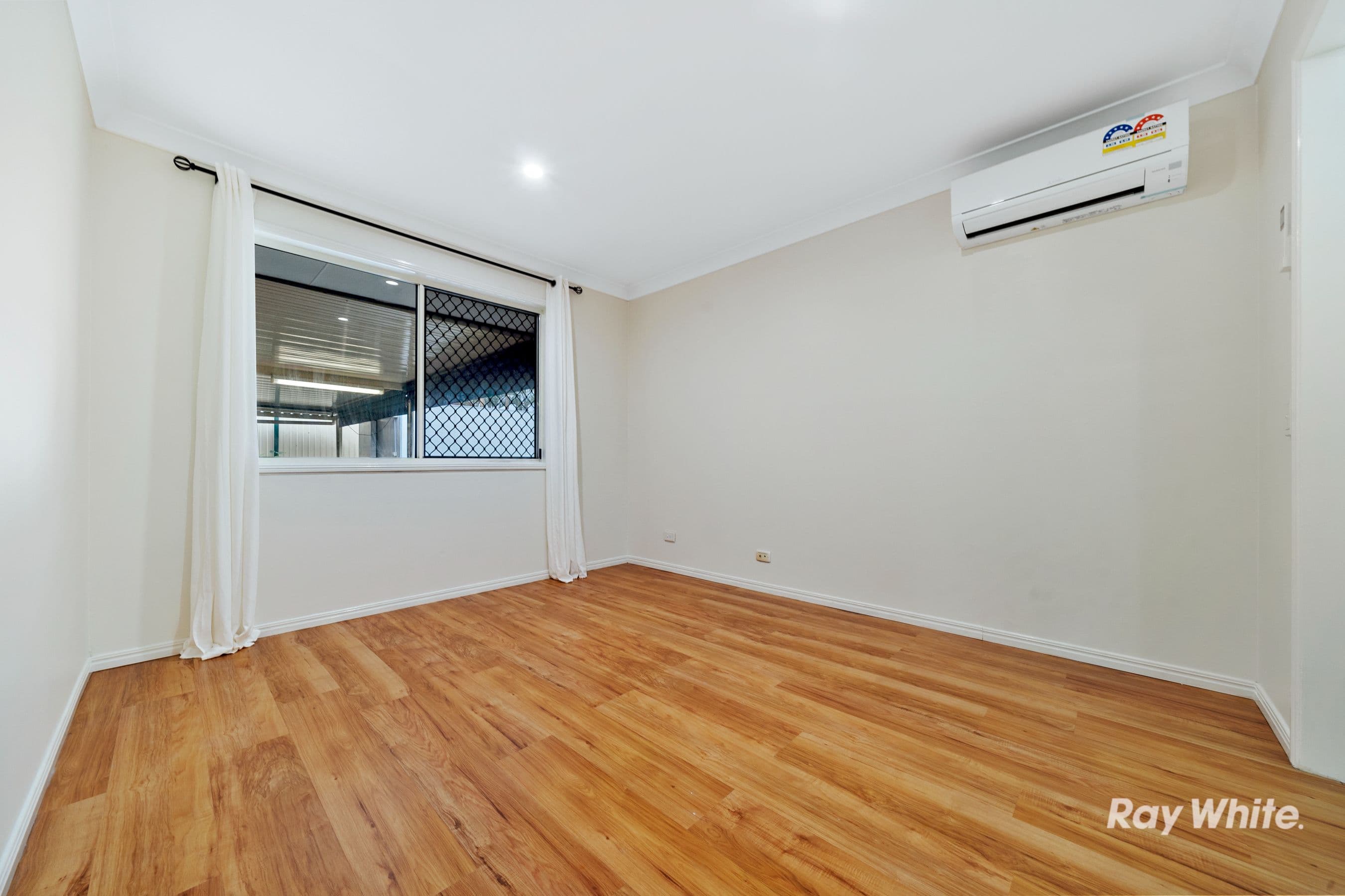 97 FEDERATION Drive, Hillcrest QLD 4118, Hillcrest - Thumbnail 7