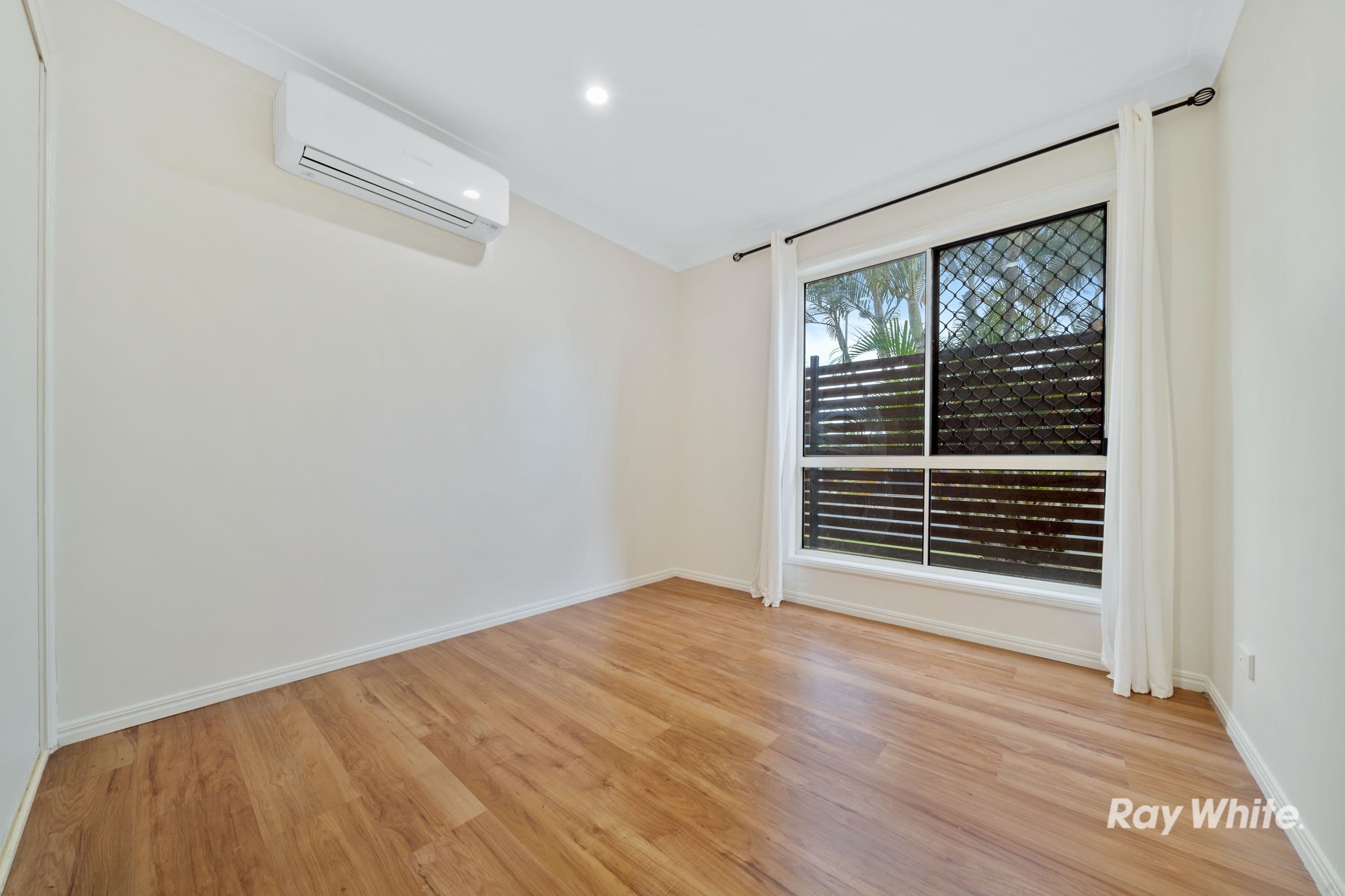 97 FEDERATION Drive, Hillcrest QLD 4118, Hillcrest - Thumbnail 8