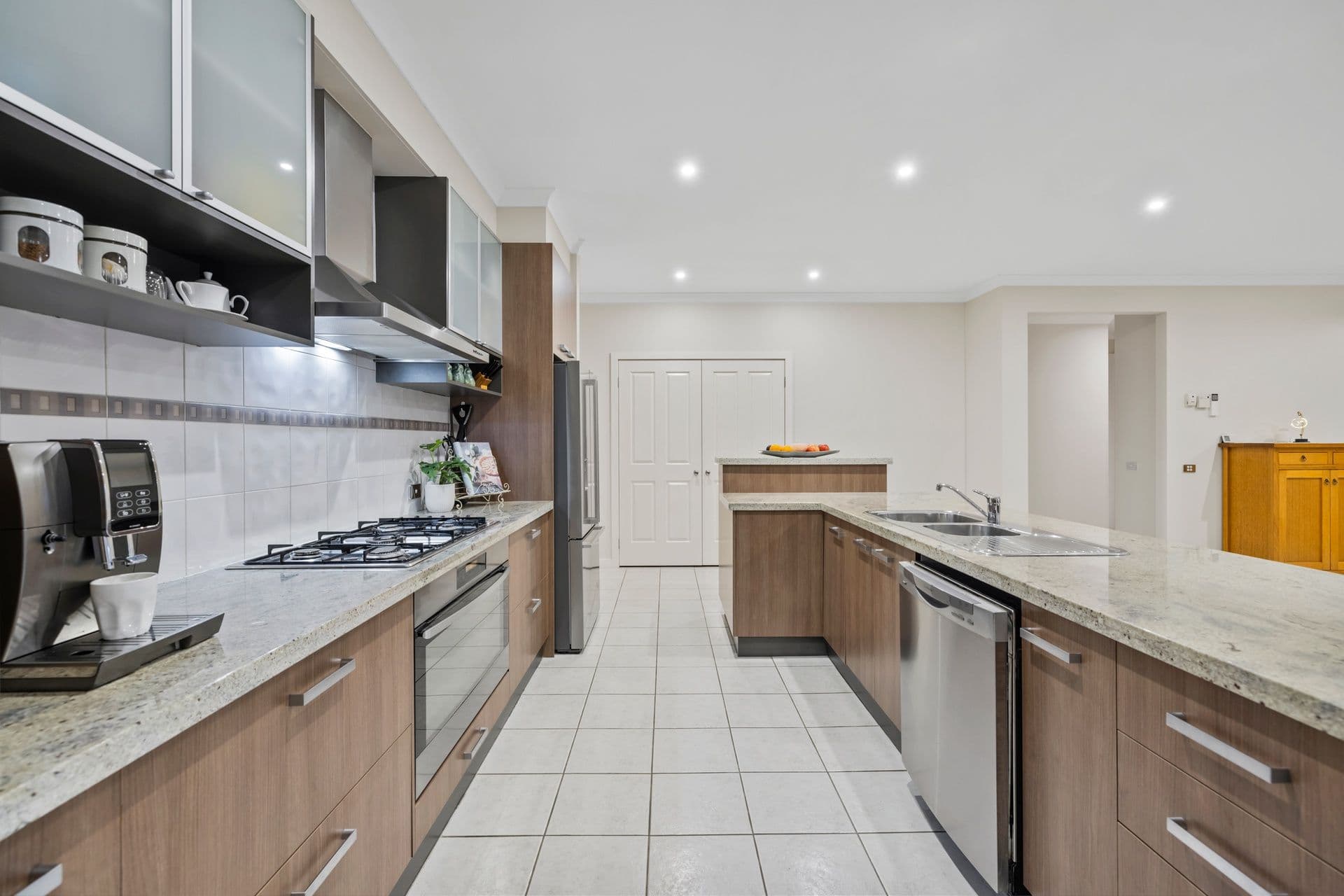 23 Ridgemont Drive, Berwick VIC 3806, Berwick - Thumbnail 5