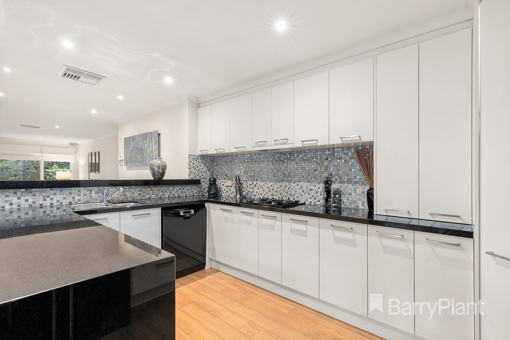 42 Pine Ridge, Donvale, VIC 3111, Donvale - Thumbnail 4