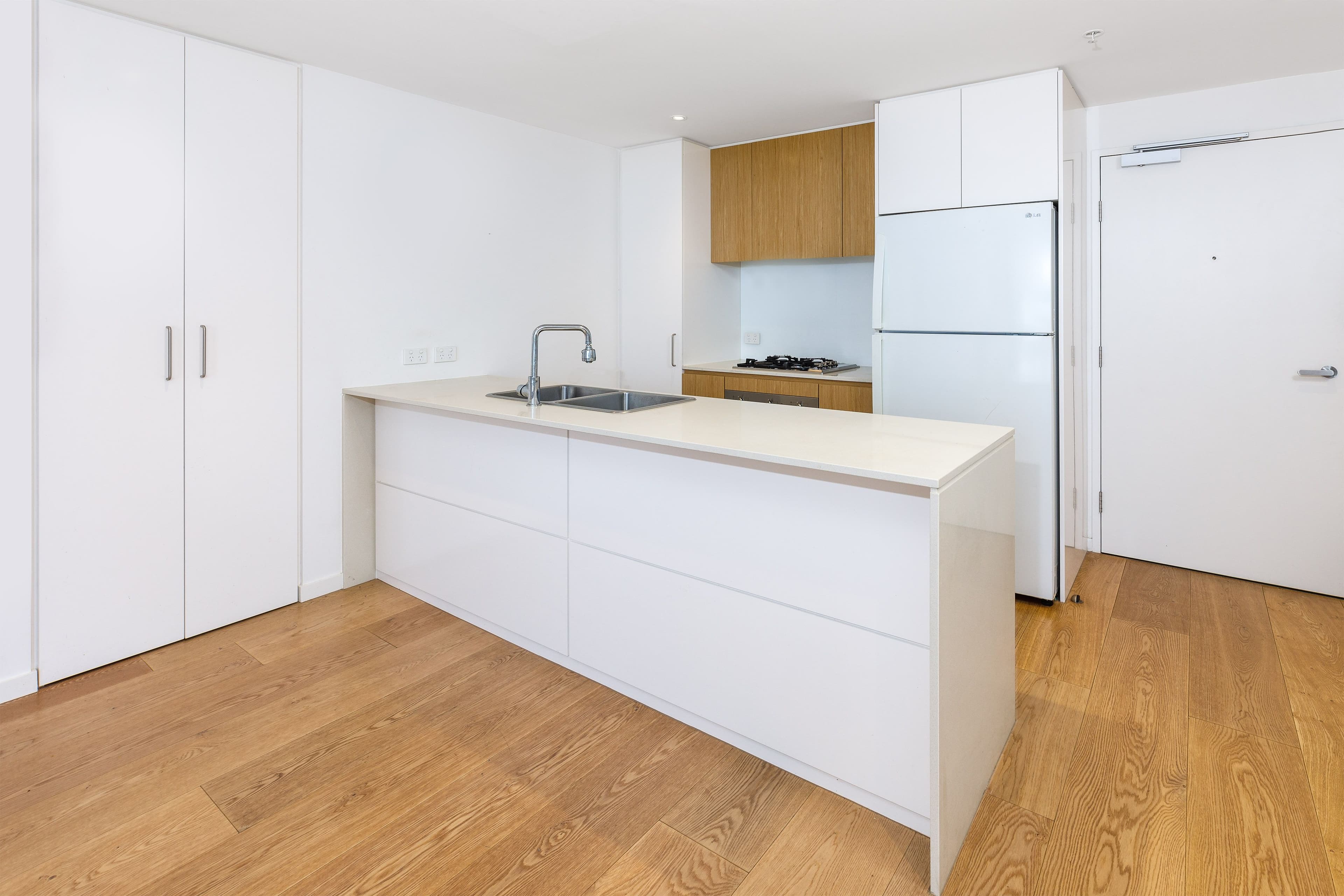 1 Saunders Close, Macquarie Park NSW 2113, Macquarie Park - Thumbnail 2